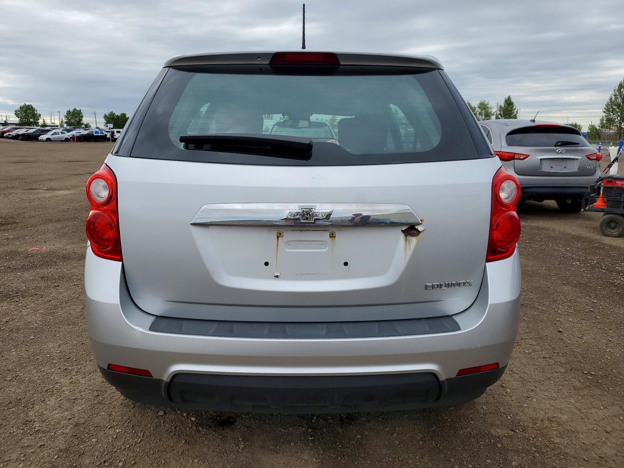2014 Chevrolet Equinox Ls Silver vin: 2GNALAEK1E6175715