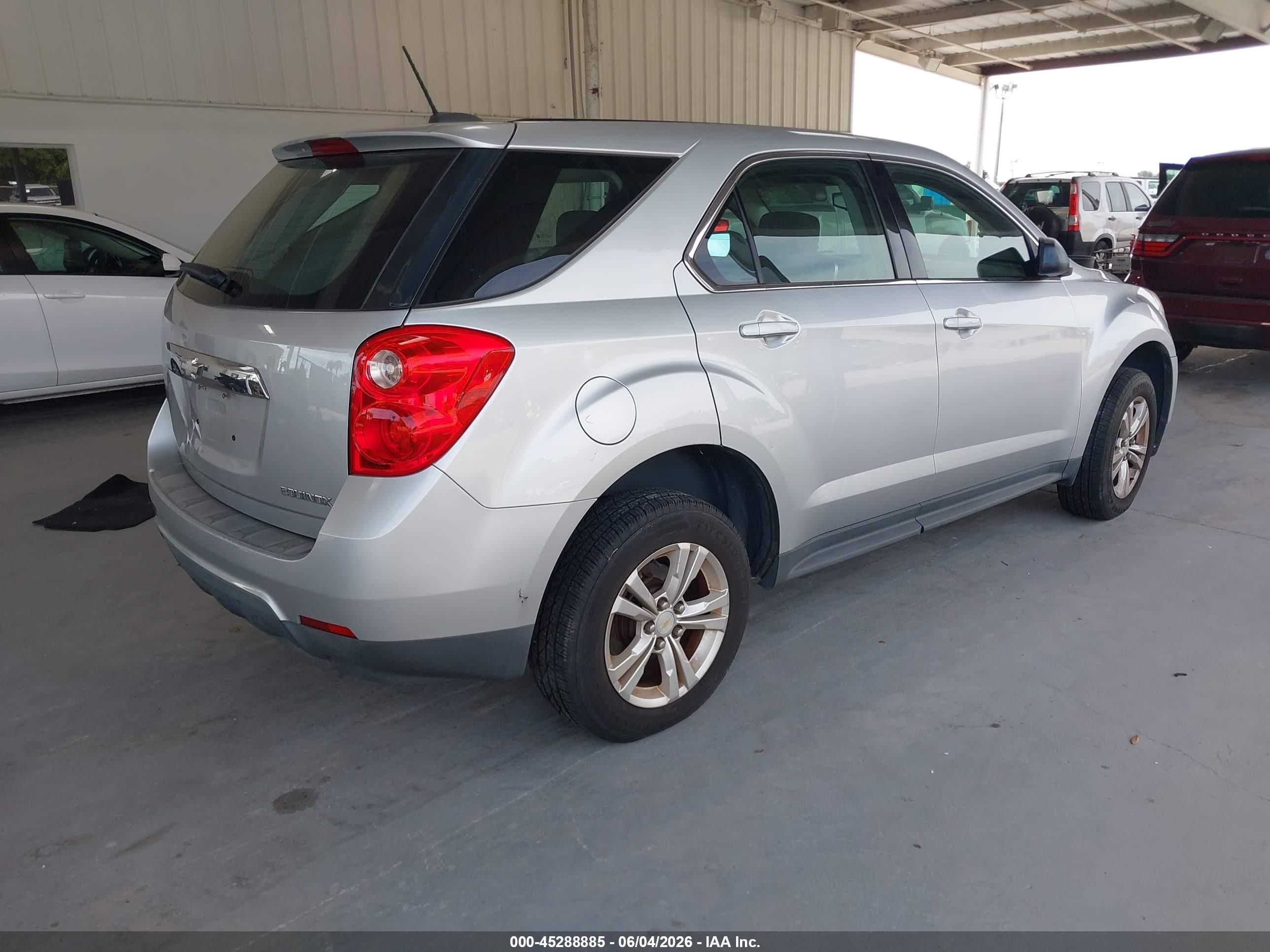 2015 Chevrolet Equinox Ls Silver vin: 2GNALAEK1F1103220