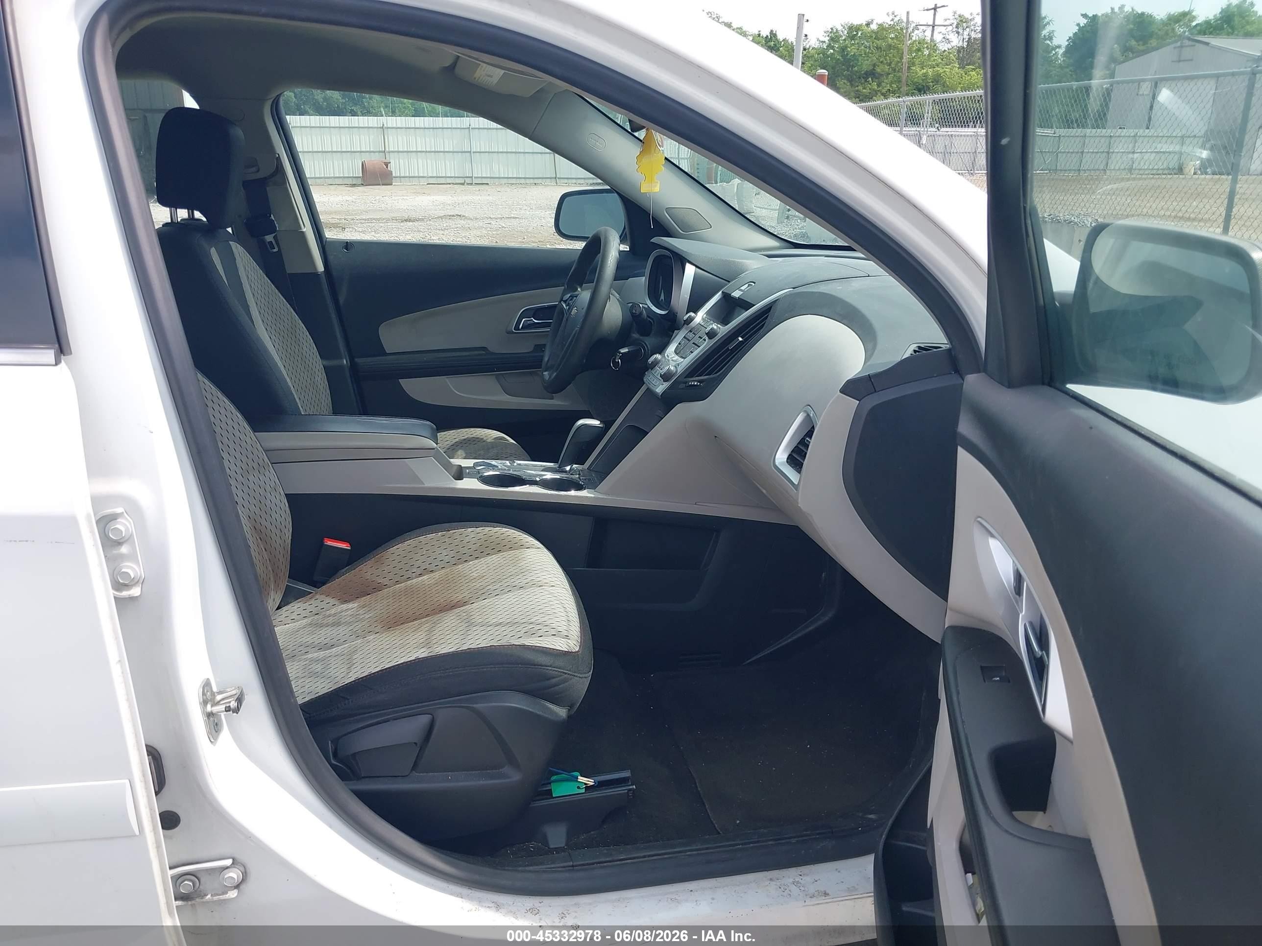 2015 Chevrolet Equinox Ls White vin: 2GNALAEK1F1162560