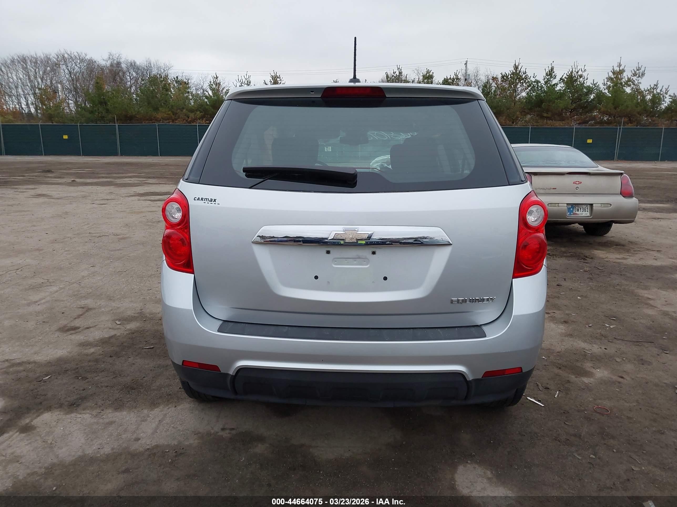 2015 Chevrolet Equinox Ls Silver vin: 2GNALAEK2F1108250