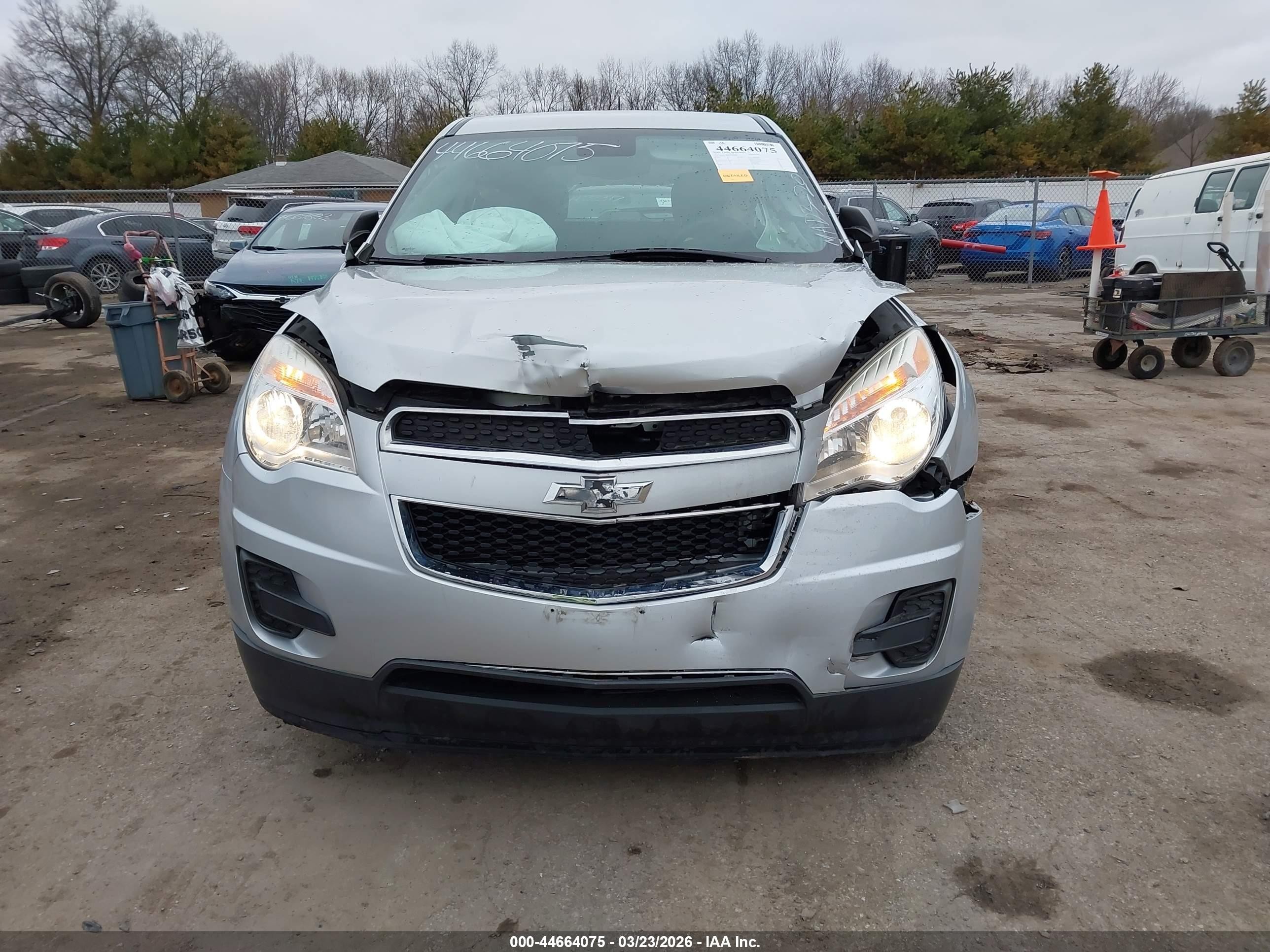 2015 Chevrolet Equinox Ls Silver vin: 2GNALAEK2F1108250