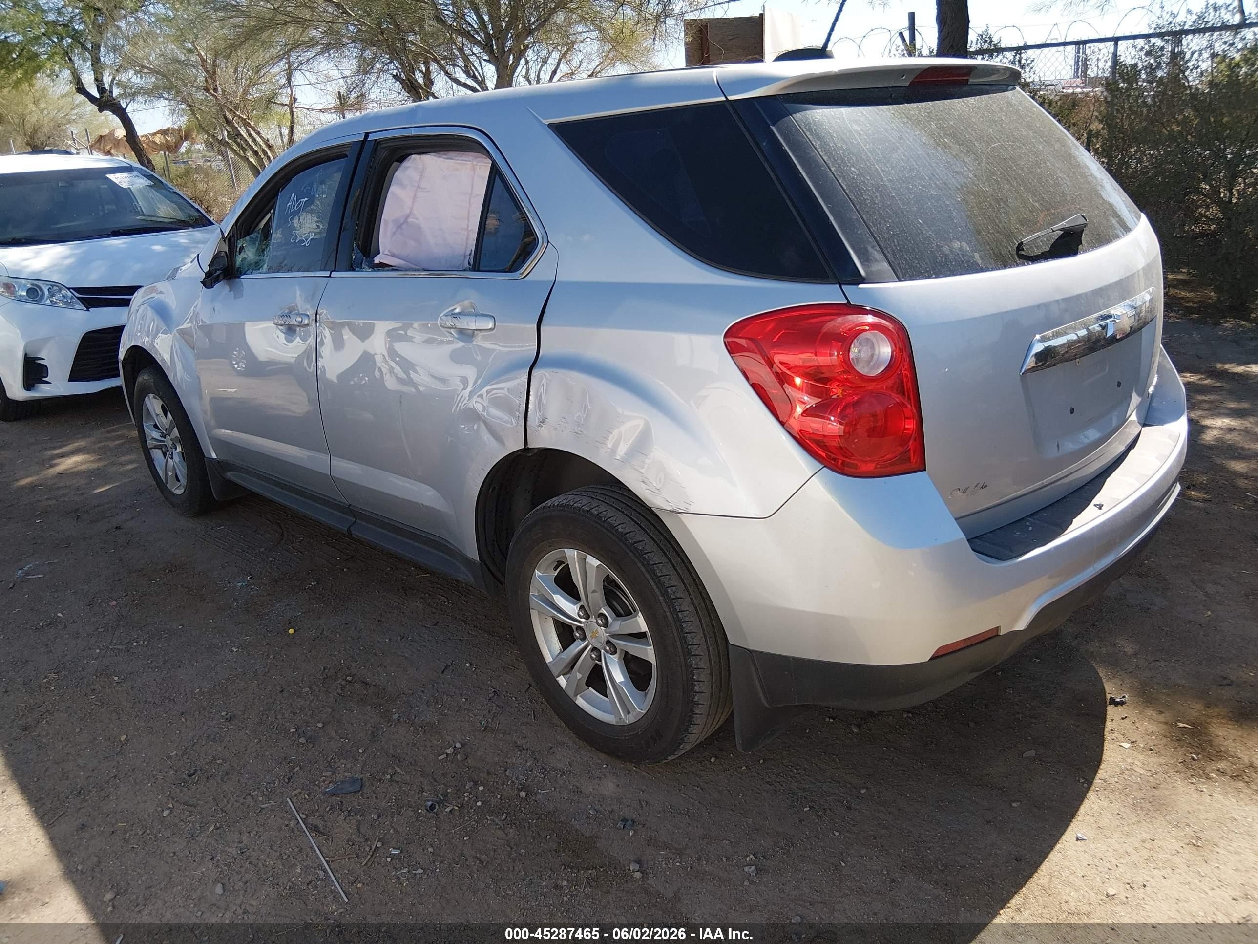 2015 Chevrolet Equinox Ls Silver vin: 2GNALAEK2F1128756