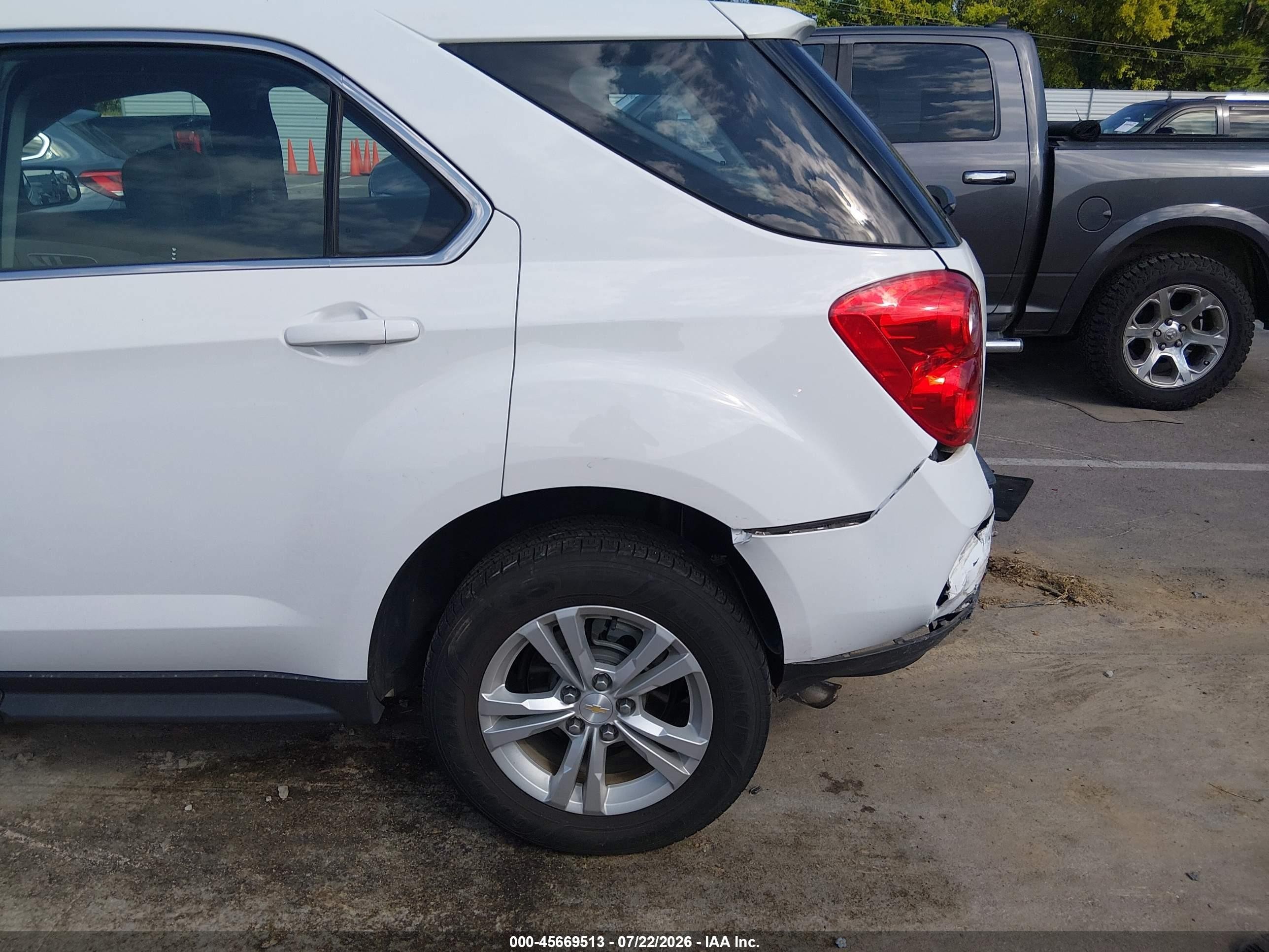 2014 Chevrolet Equinox Ls White vin: 2GNALAEK3E1144284