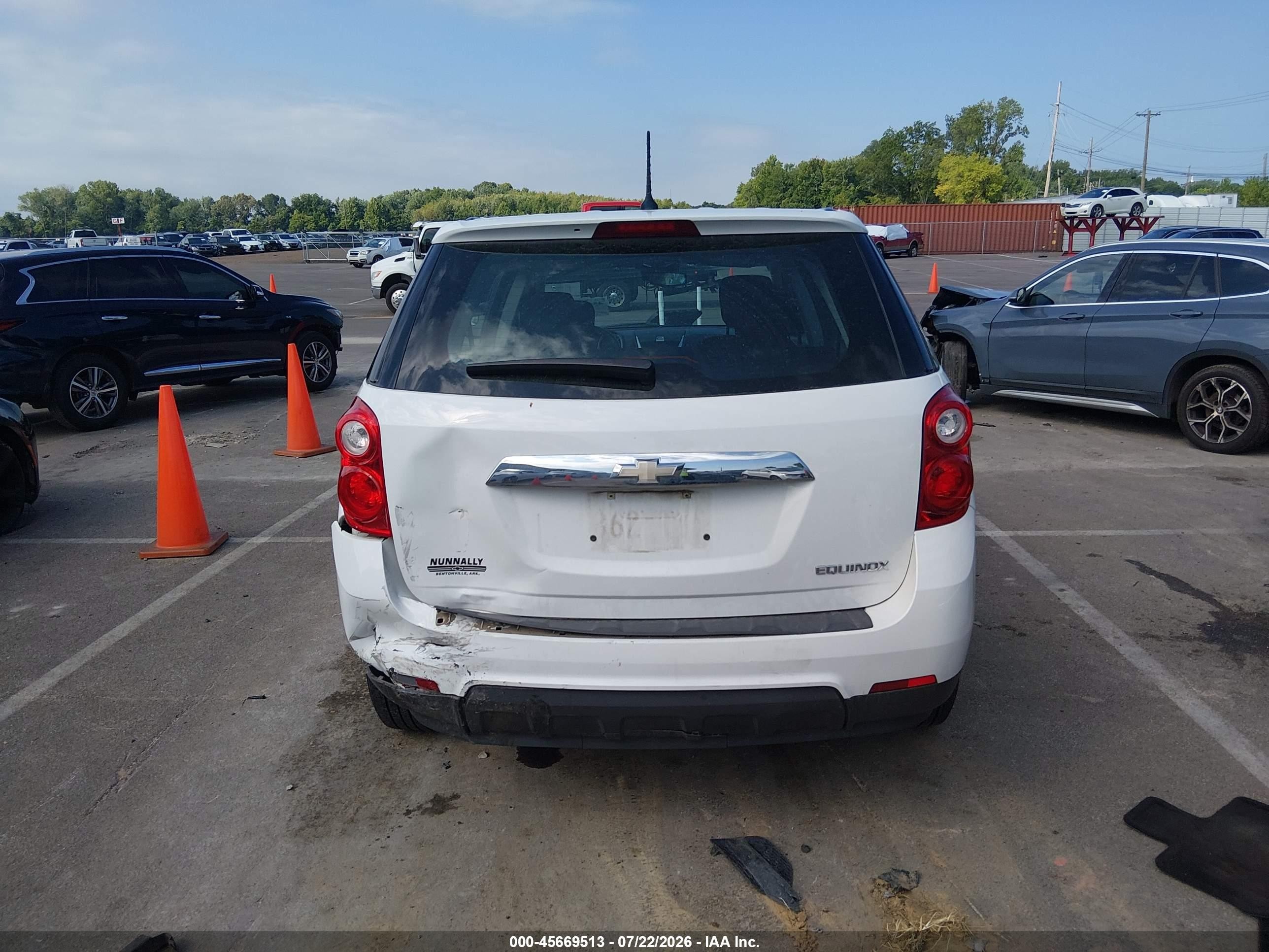 2014 Chevrolet Equinox Ls White vin: 2GNALAEK3E1144284