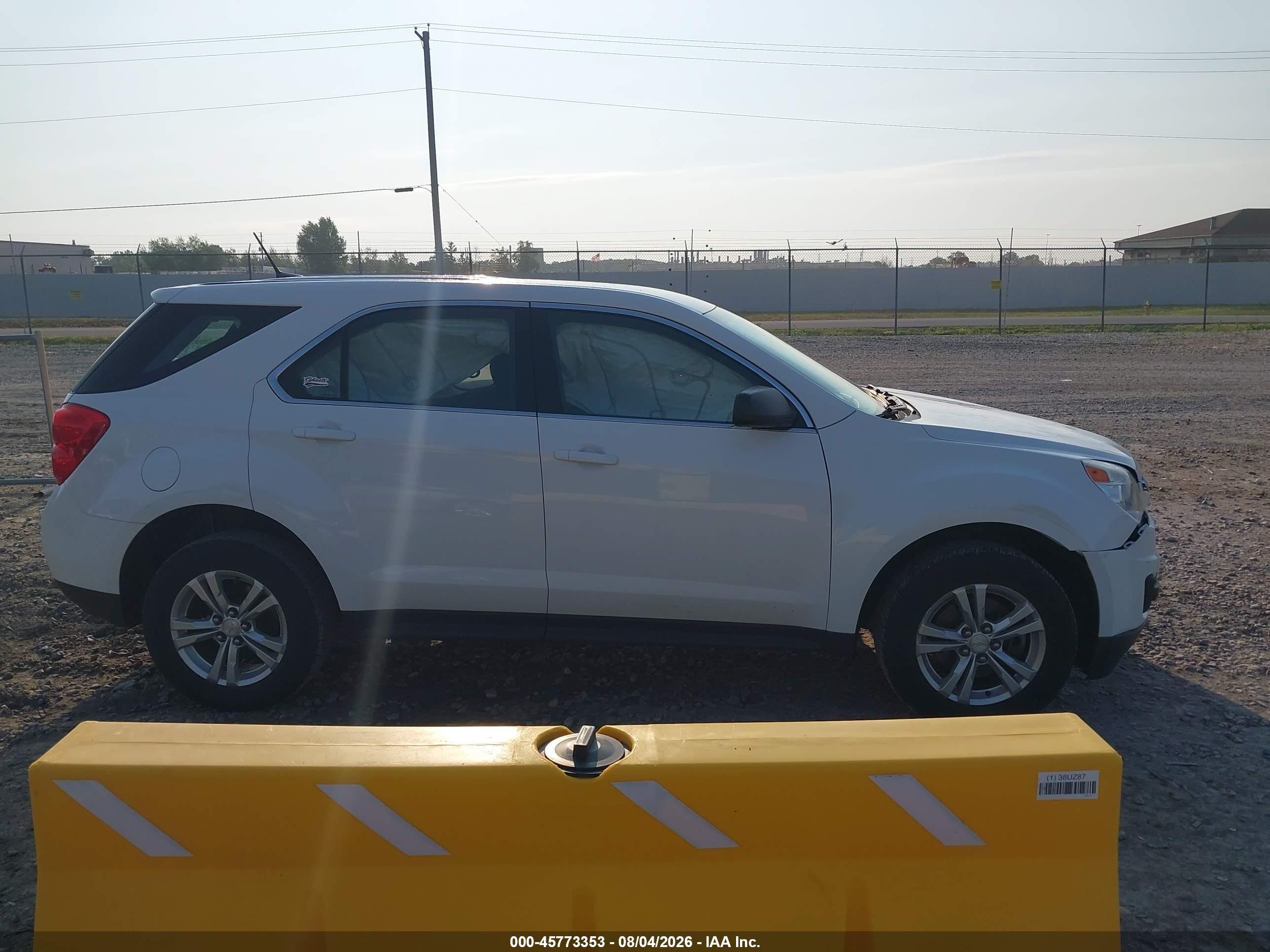 2014 Chevrolet Equinox Ls White vin: 2GNALAEK3E1155642