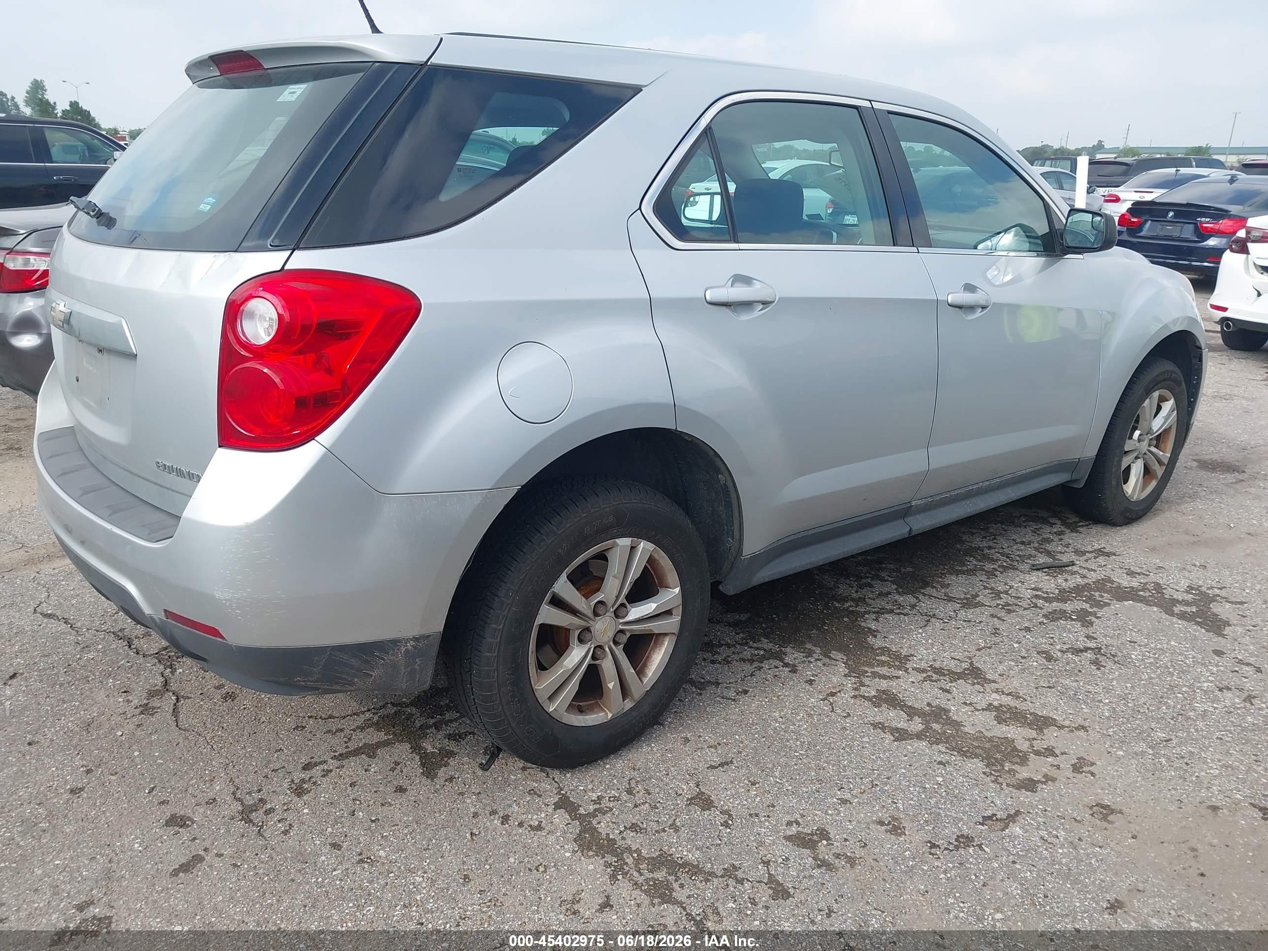 2014 Chevrolet Equinox Ls Silver vin: 2GNALAEK3E6286900