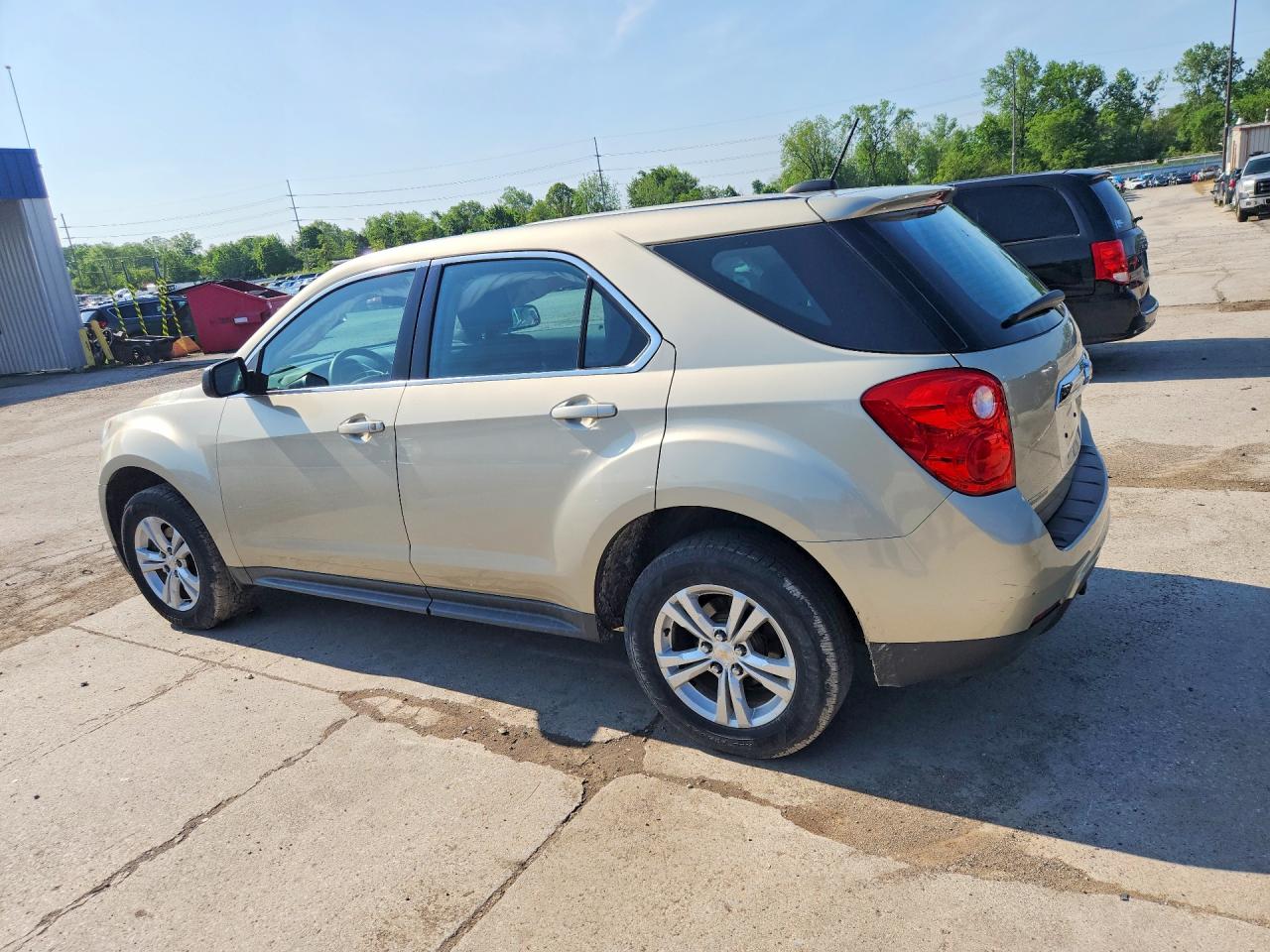 2015 Chevrolet Equinox Ls Бежевый vin: 2GNALAEK3F1108953