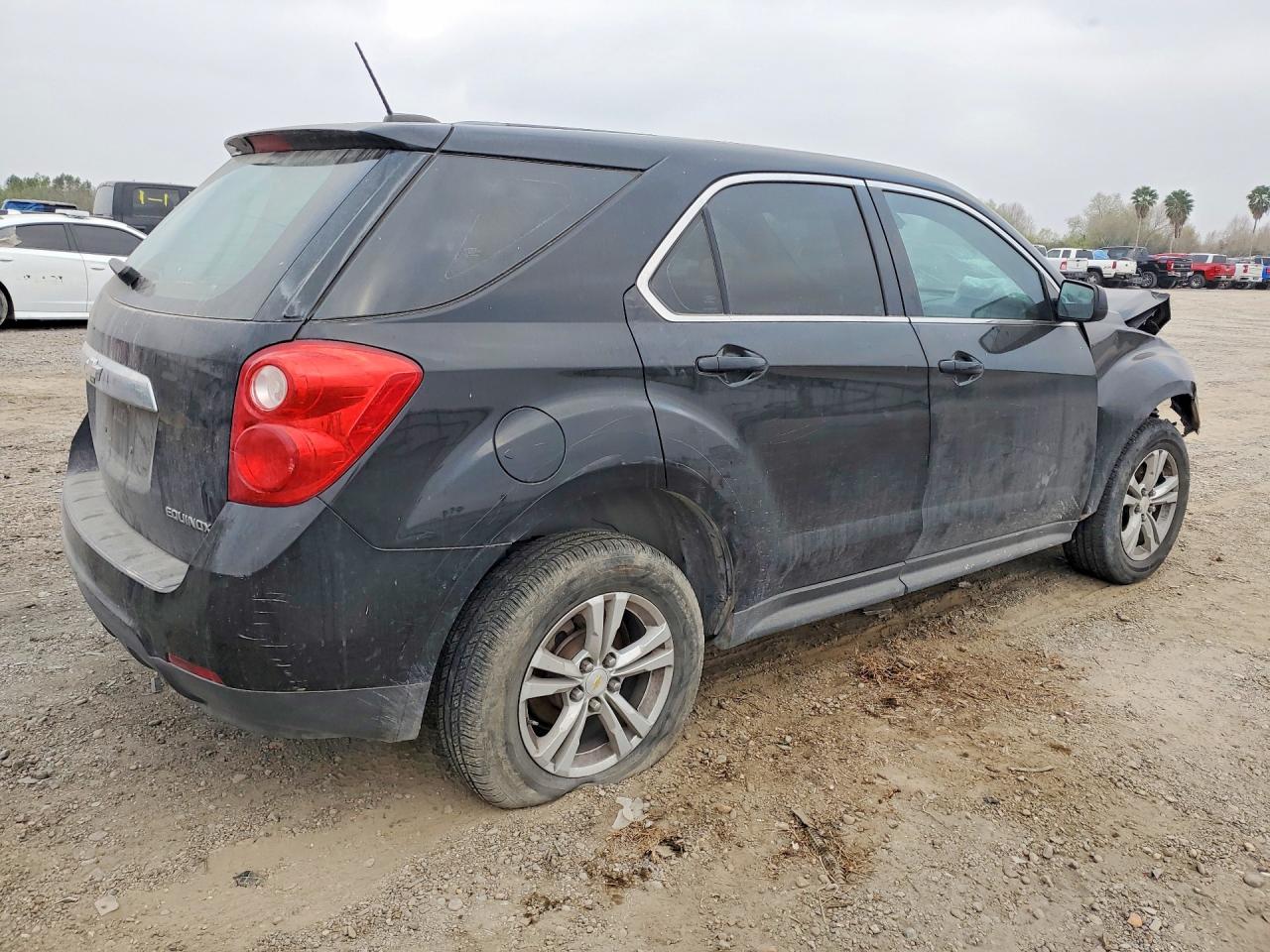 2015 Chevrolet Equinox Ls Черный vin: 2GNALAEK4F1162052