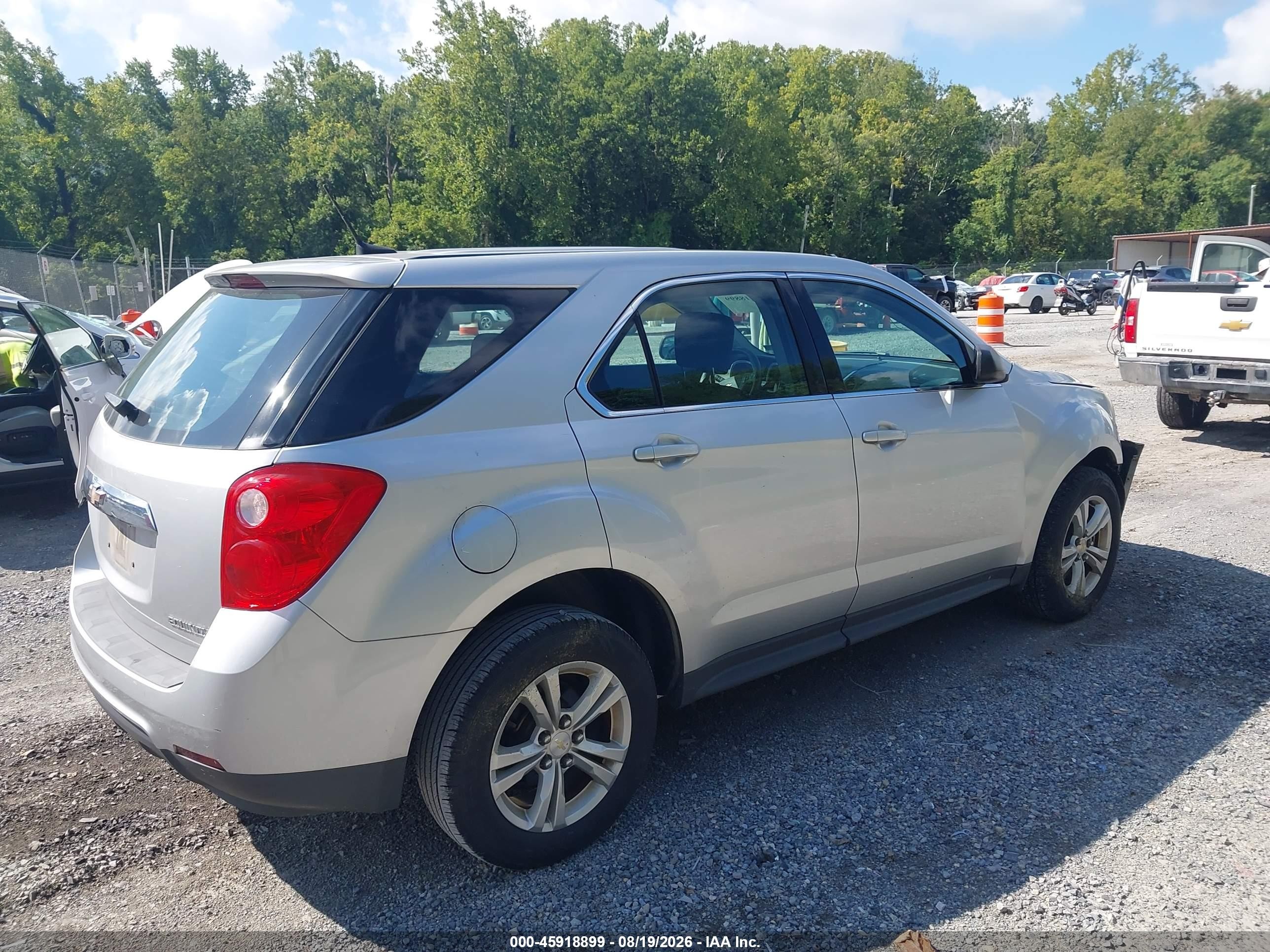 2014 Chevrolet Equinox Ls Silver vin: 2GNALAEK5E1156890