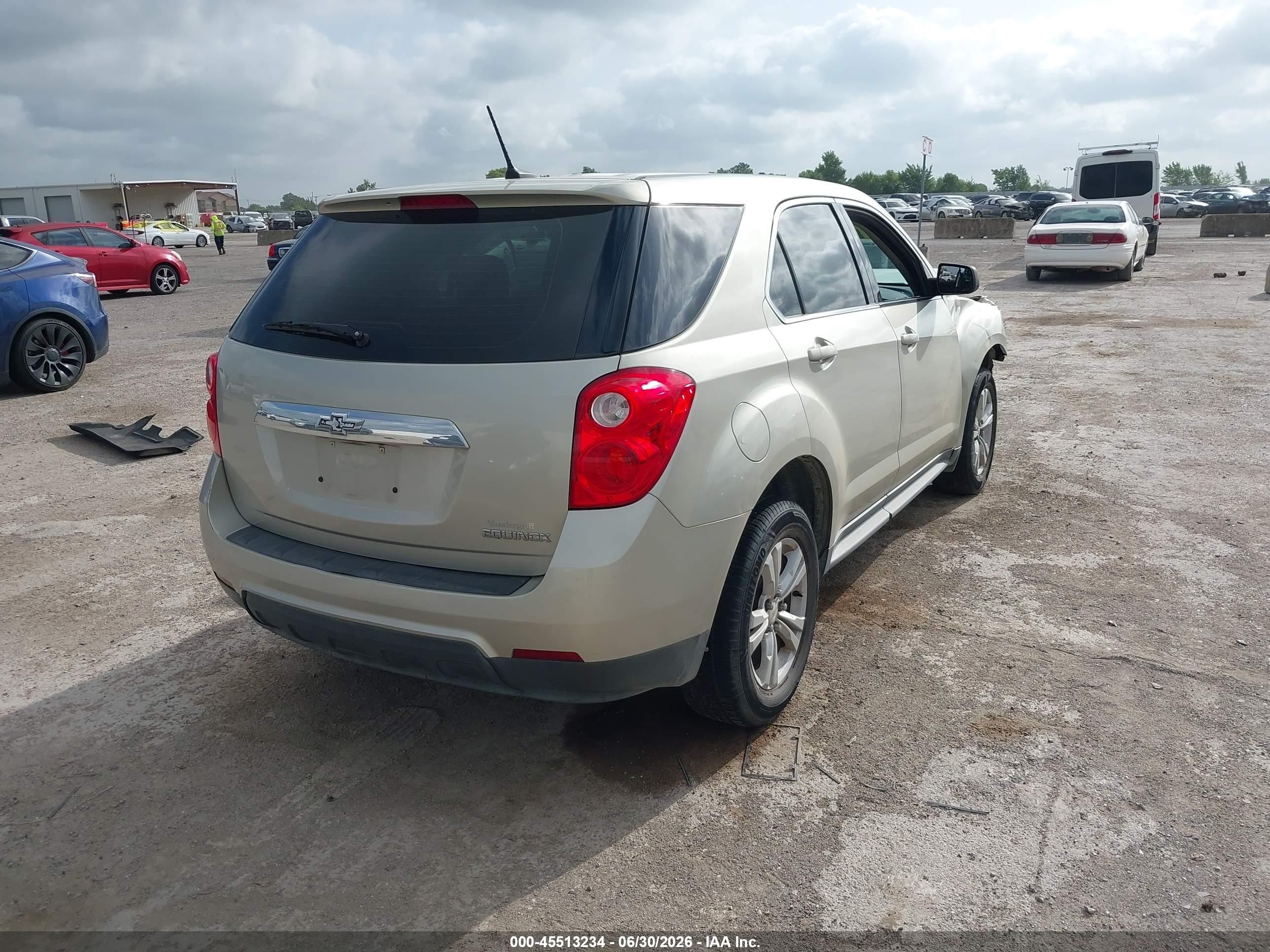 2014 Chevrolet Equinox Ls Champagne vin: 2GNALAEK5E6230568
