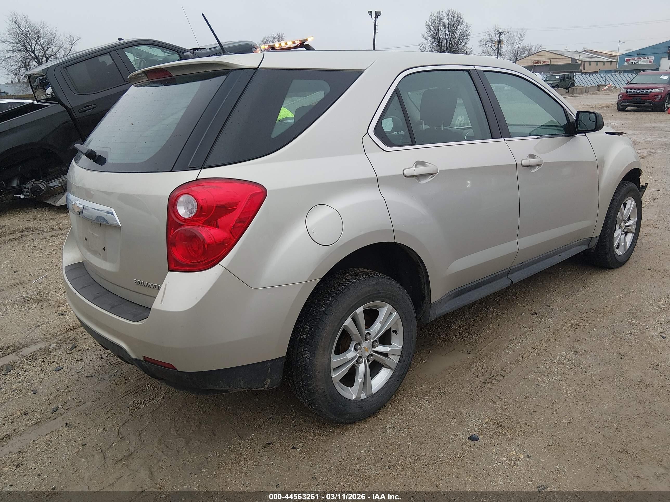 2014 Chevrolet Equinox Ls Gold vin: 2GNALAEK5E6261626