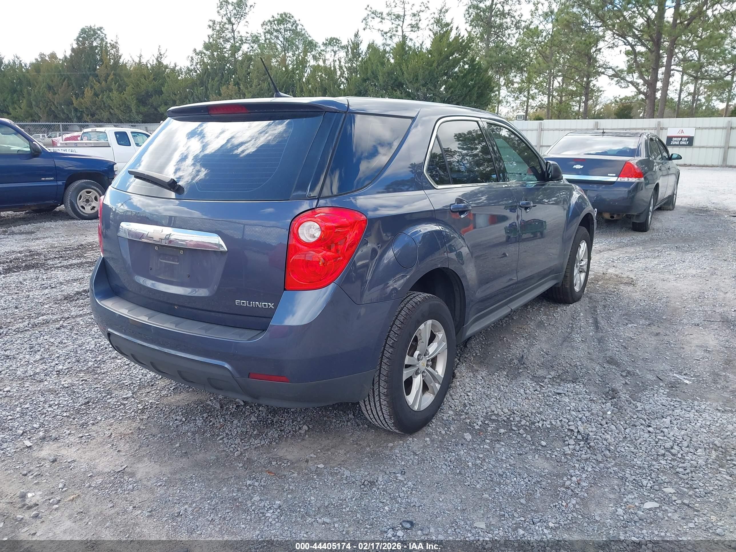 2014 Chevrolet Equinox Ls Blue vin: 2GNALAEK5E6294951