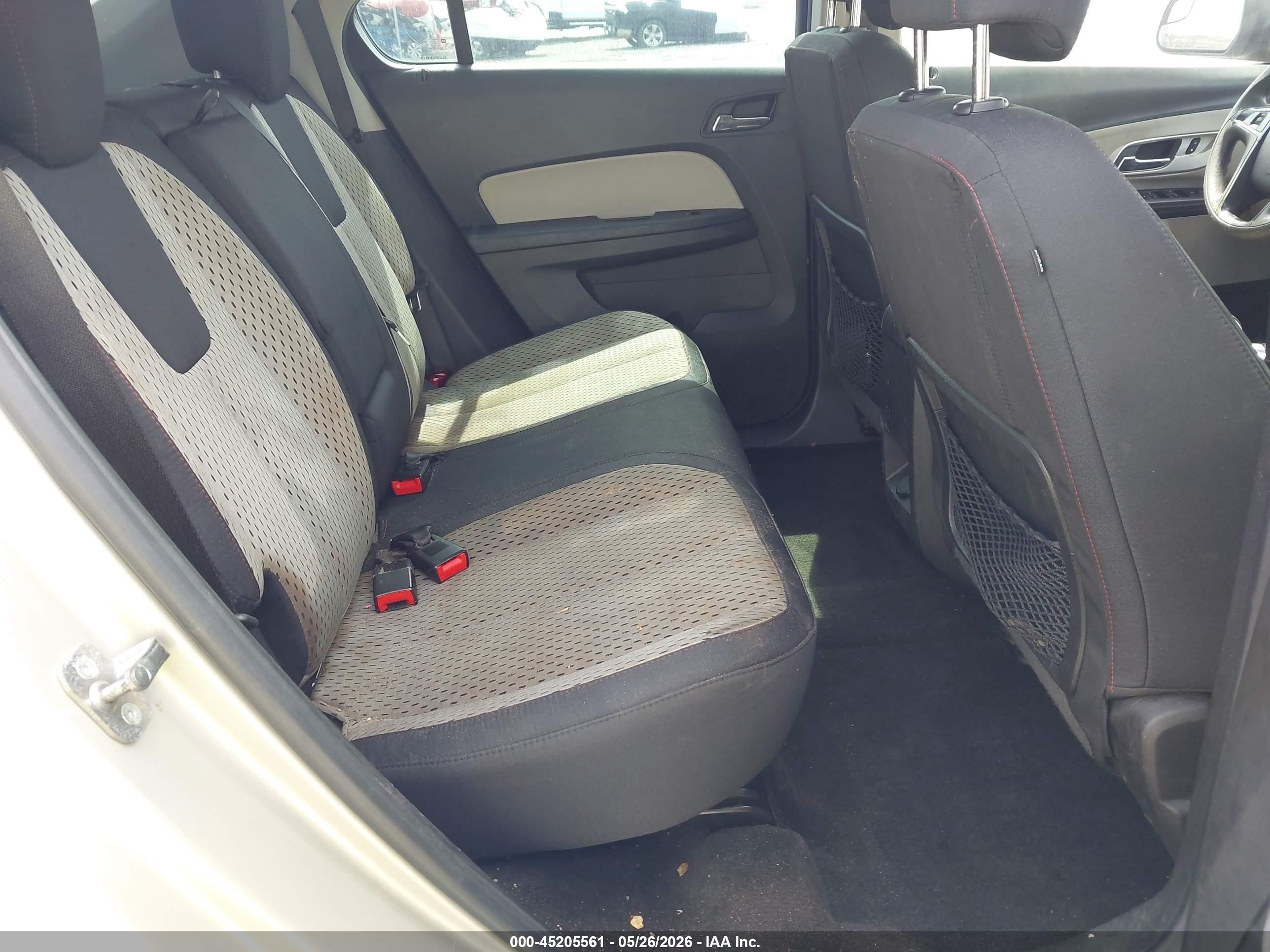 2014 Chevrolet Equinox Ls Silver vin: 2GNALAEK5E6375044