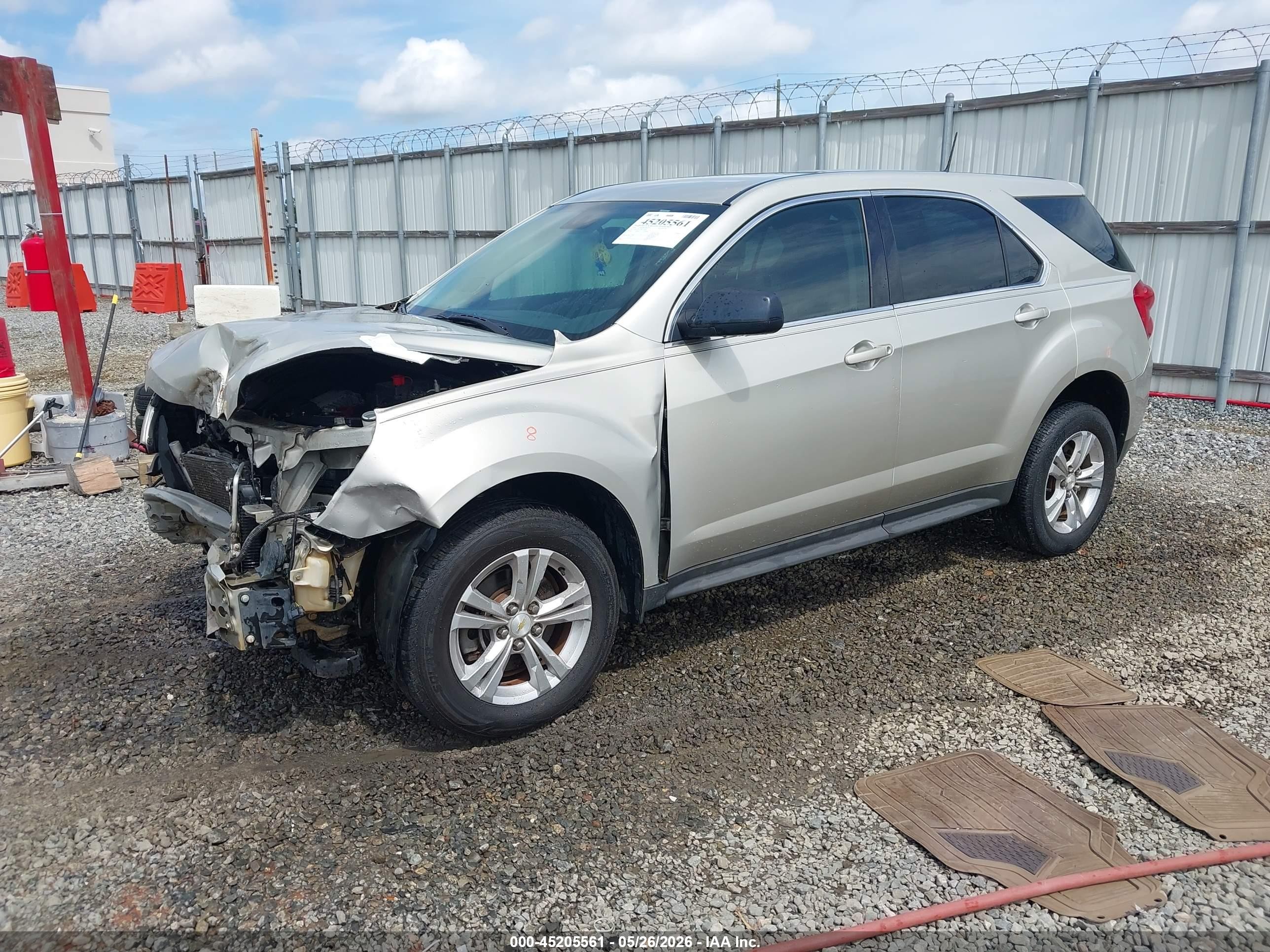 2014 Chevrolet Equinox Ls Silver vin: 2GNALAEK5E6375044