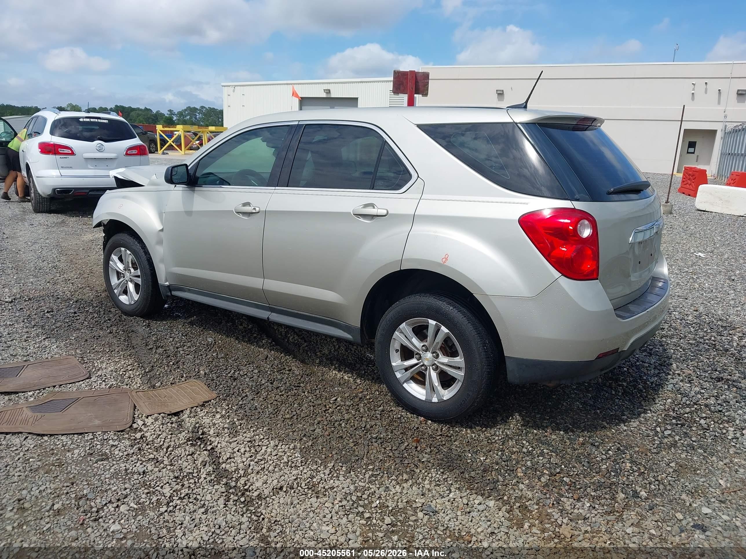 2014 Chevrolet Equinox Ls Silver vin: 2GNALAEK5E6375044