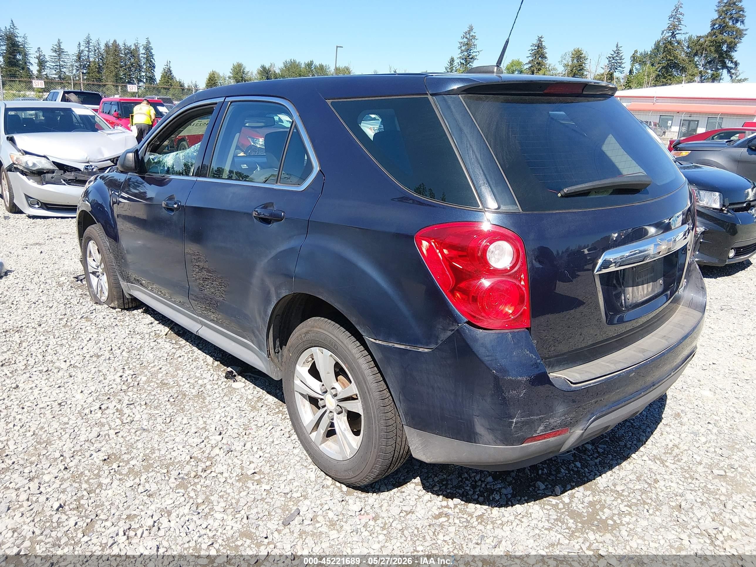 2015 Chevrolet Equinox Ls Blue vin: 2GNALAEK5F1124460