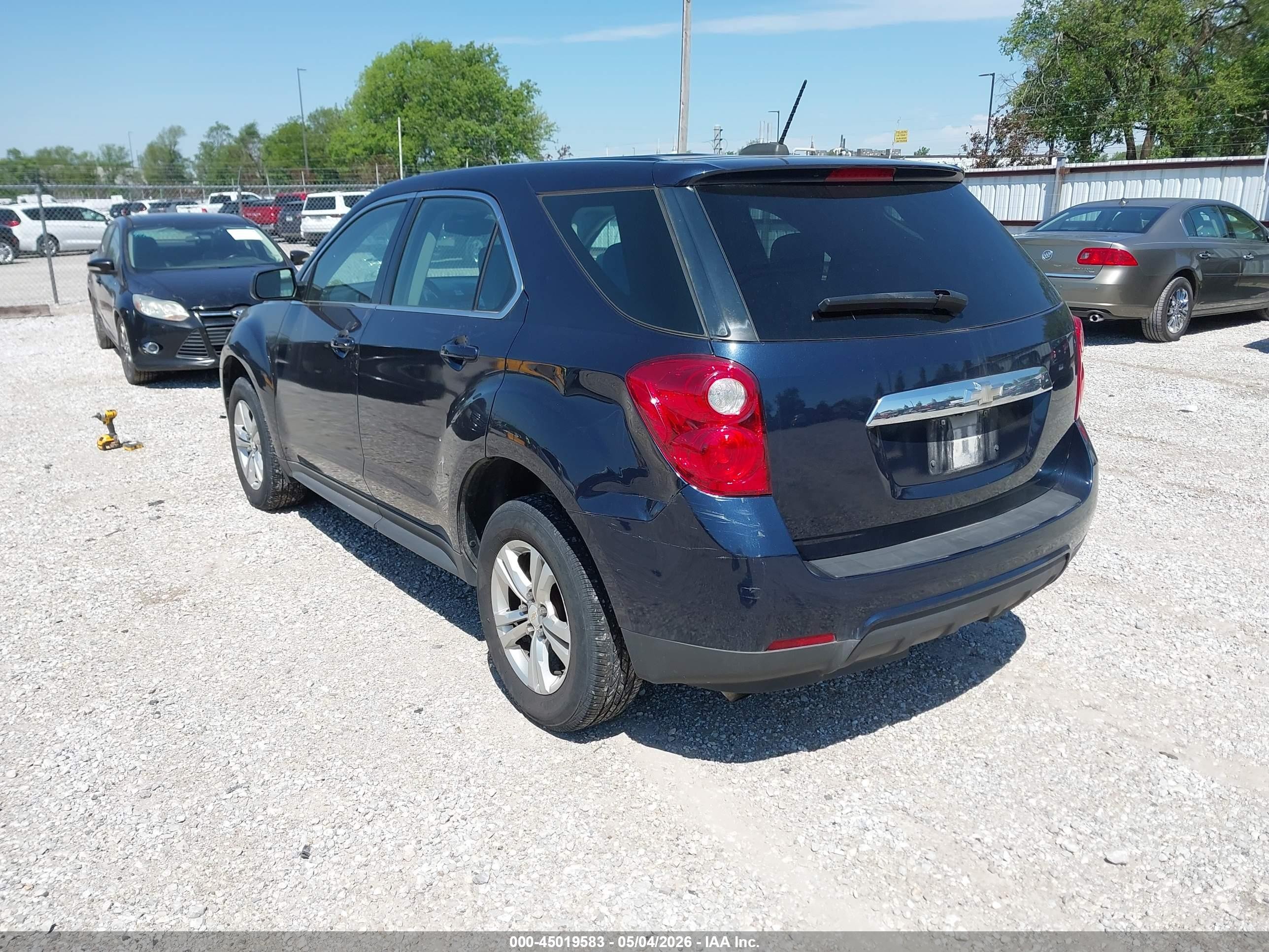 2015 Chevrolet Equinox Ls Черный vin: 2GNALAEK5F6138216