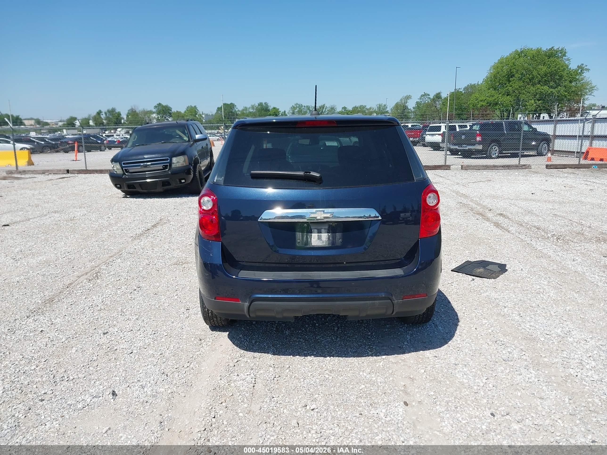 2015 Chevrolet Equinox Ls Черный vin: 2GNALAEK5F6138216