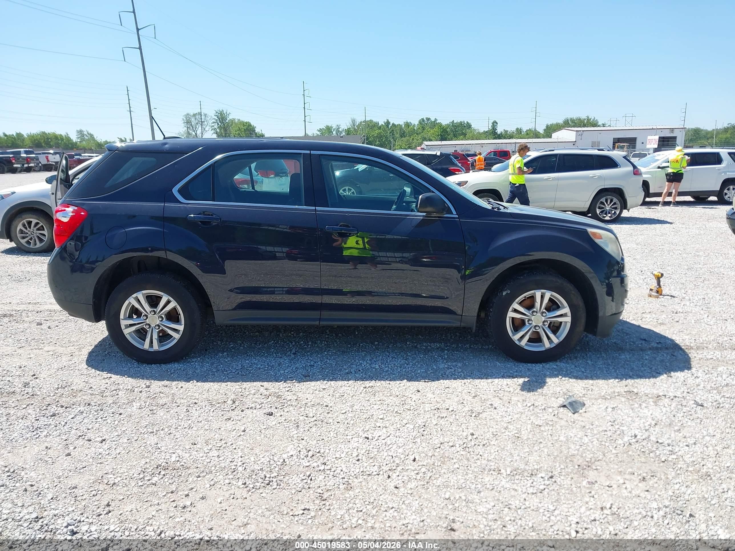 2015 Chevrolet Equinox Ls Черный vin: 2GNALAEK5F6138216
