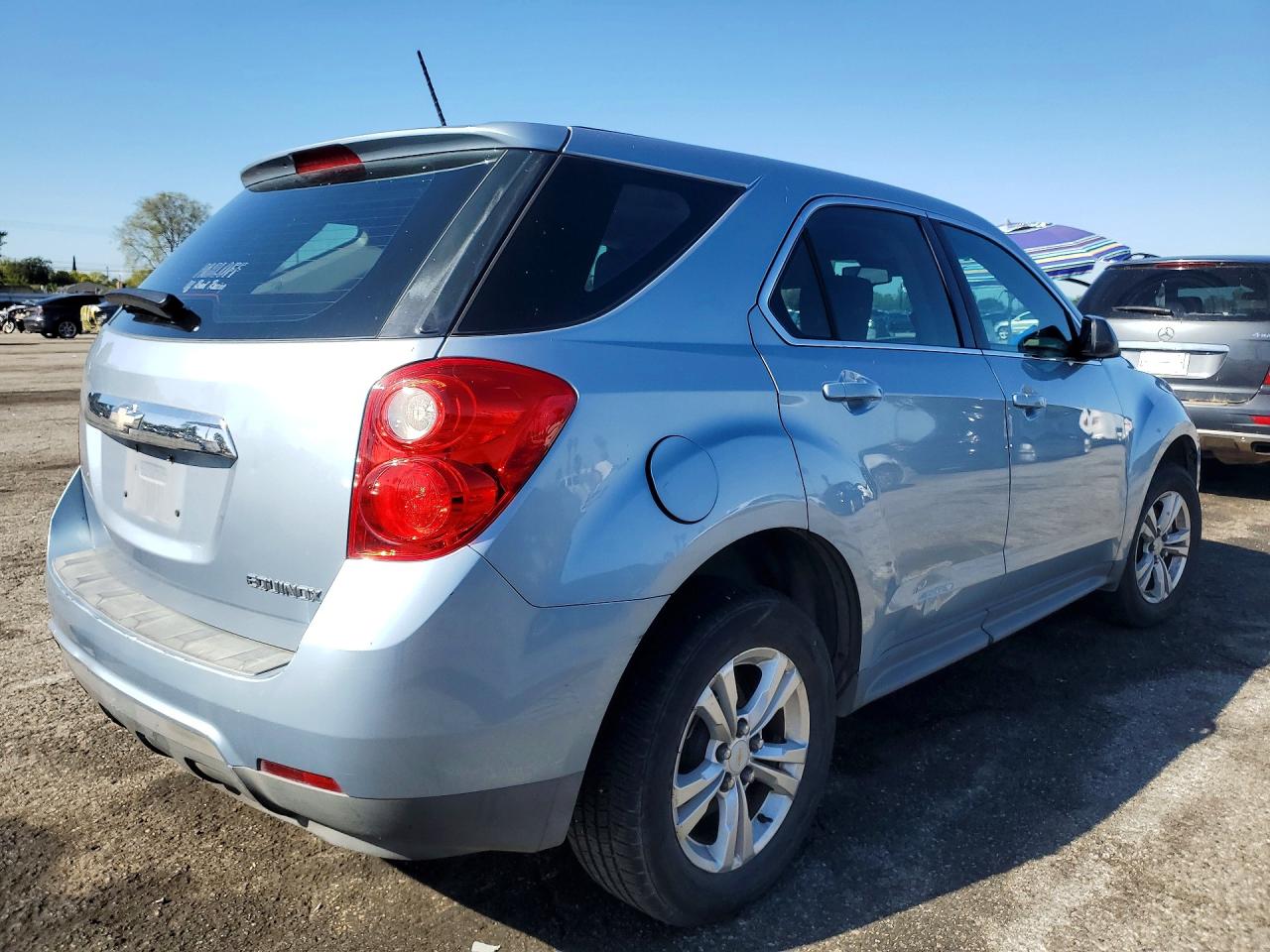 2015 Chevrolet Equinox Ls Blue vin: 2GNALAEK5F6360044