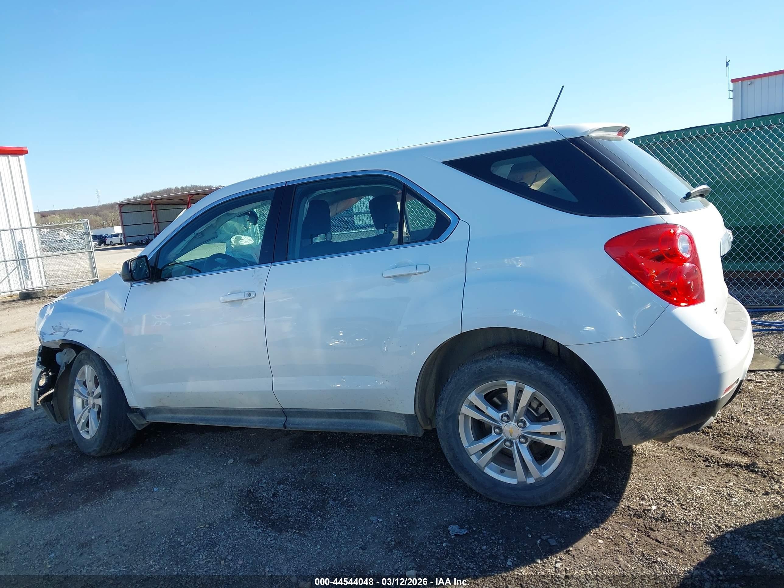 2014 Chevrolet Equinox Ls White vin: 2GNALAEK6E6125571