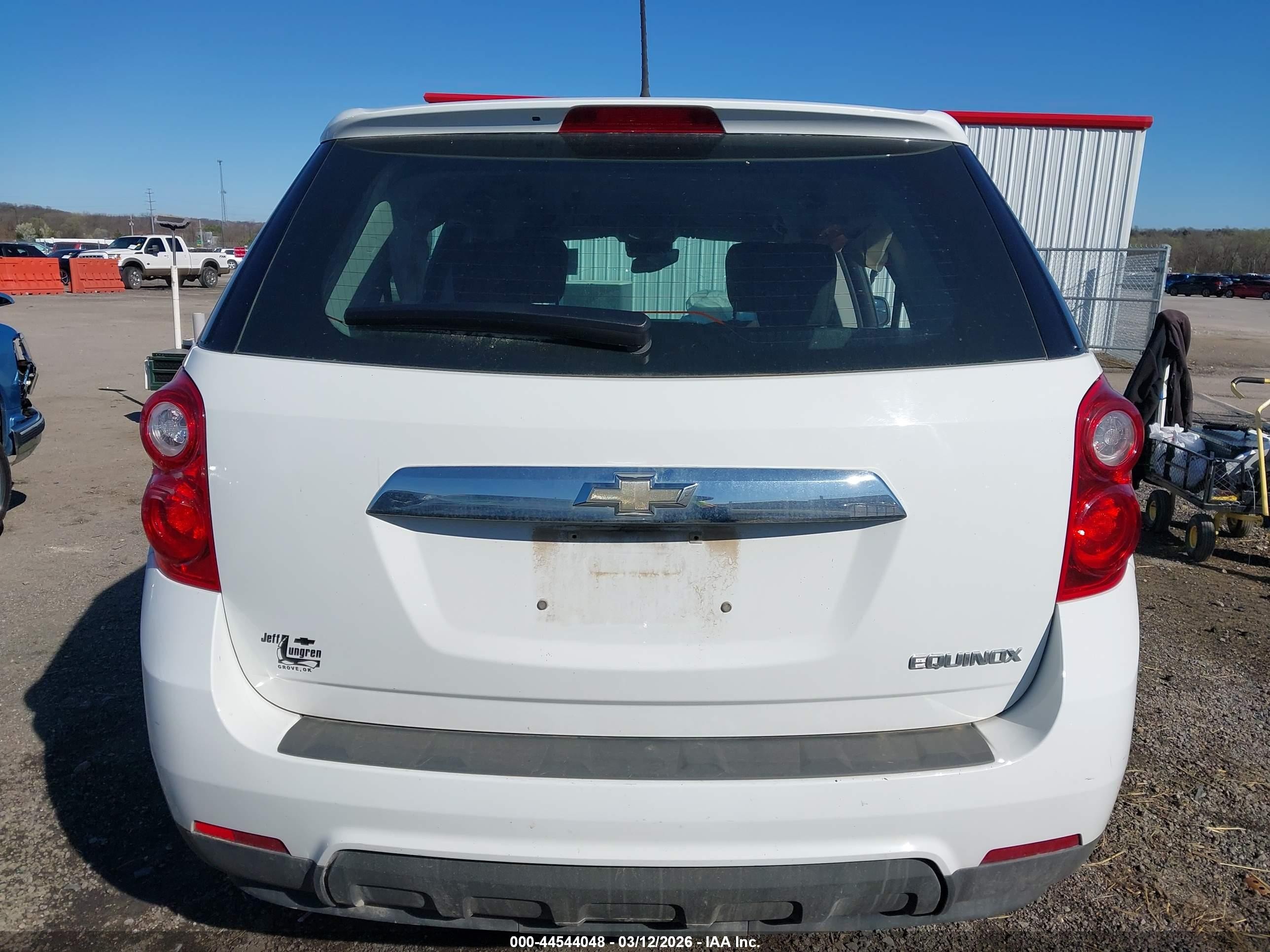 2014 Chevrolet Equinox Ls White vin: 2GNALAEK6E6125571