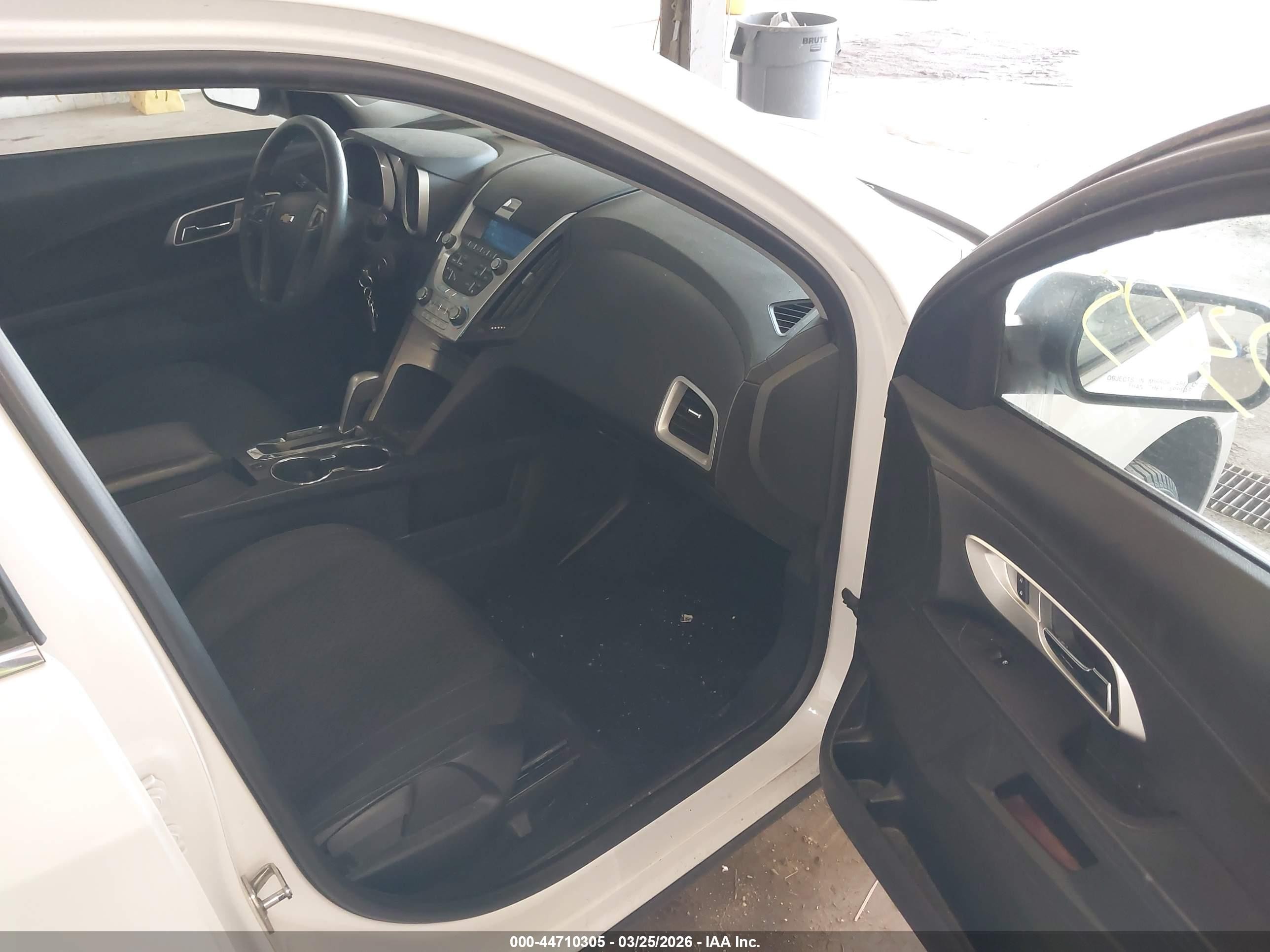 2015 Chevrolet Equinox Ls White vin: 2GNALAEK7F1101262