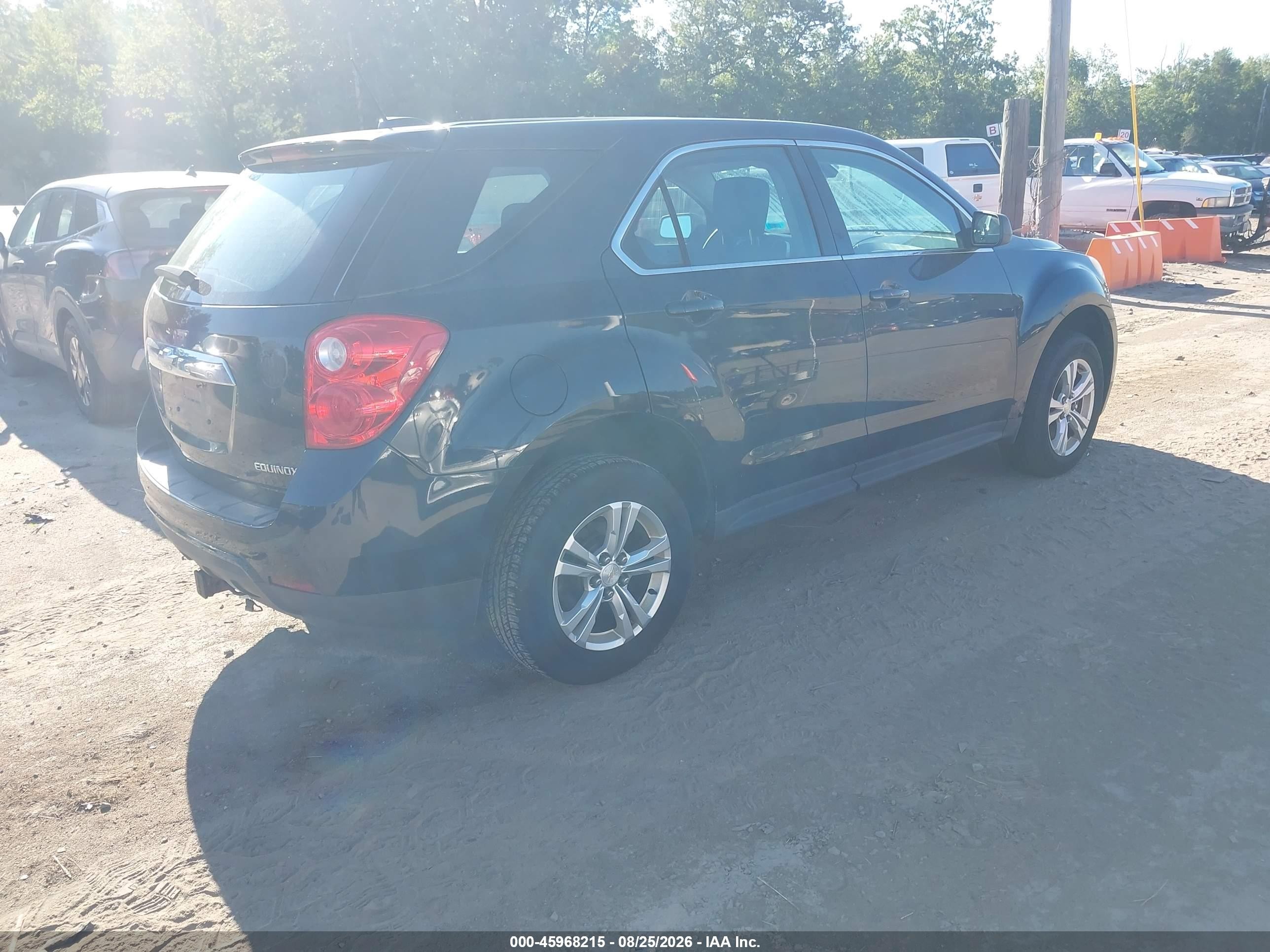 2015 Chevrolet Equinox Ls Черный vin: 2GNALAEK7F6133597