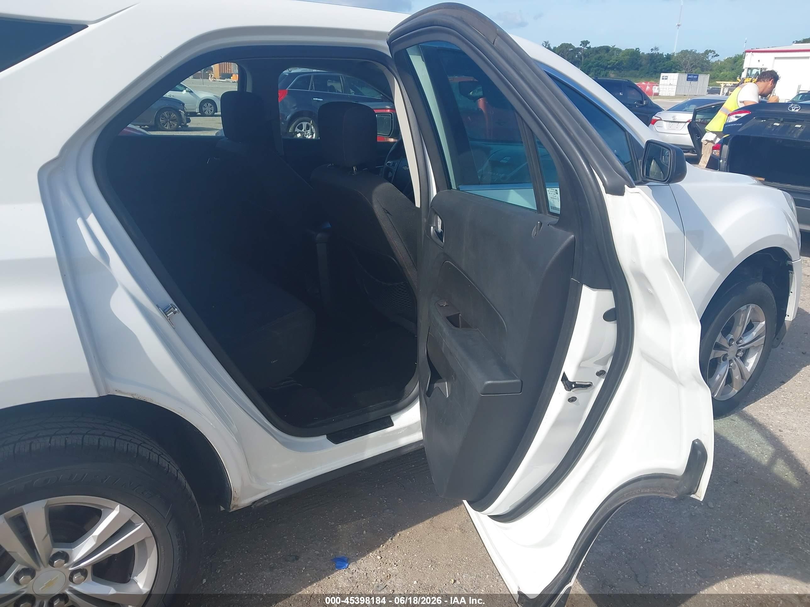 2014 Chevrolet Equinox Ls White vin: 2GNALAEK8E1138688