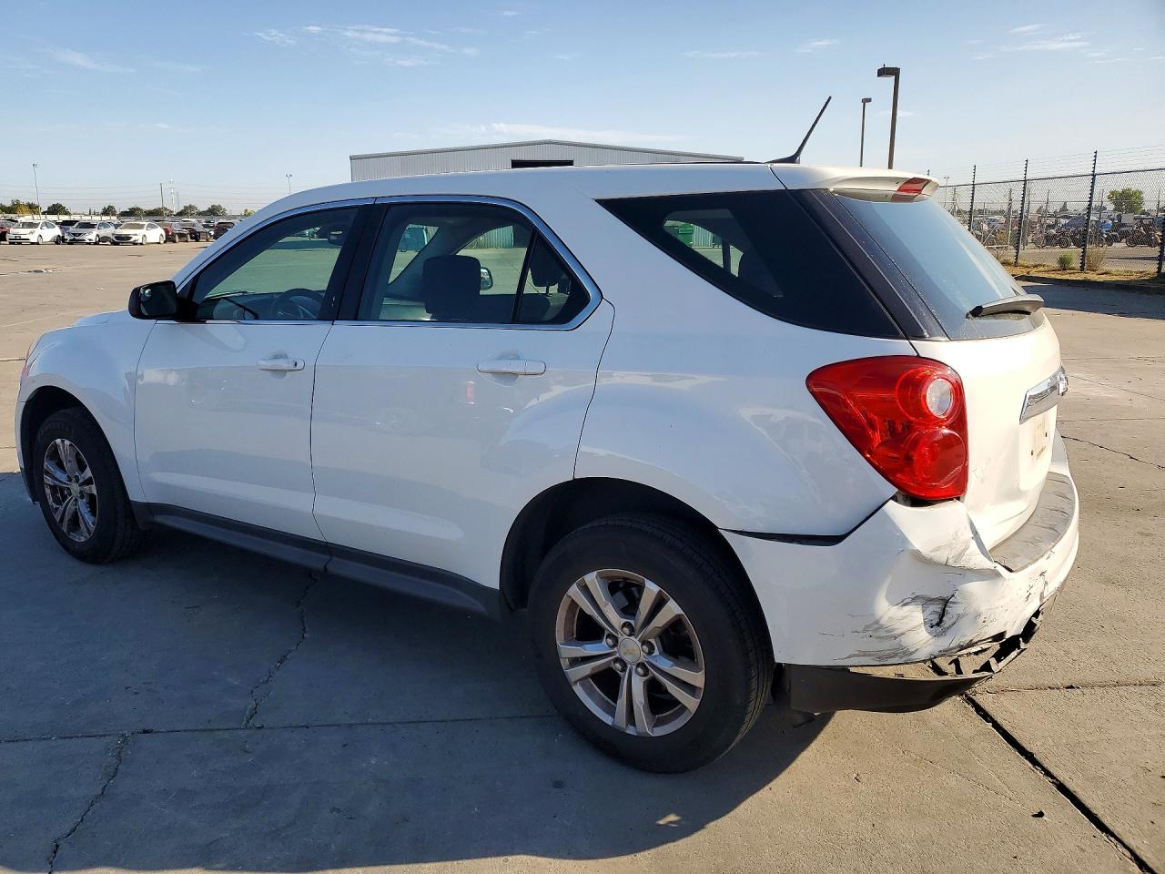 2014 Chevrolet Equinox Ls White vin: 2GNALAEK8E6231536