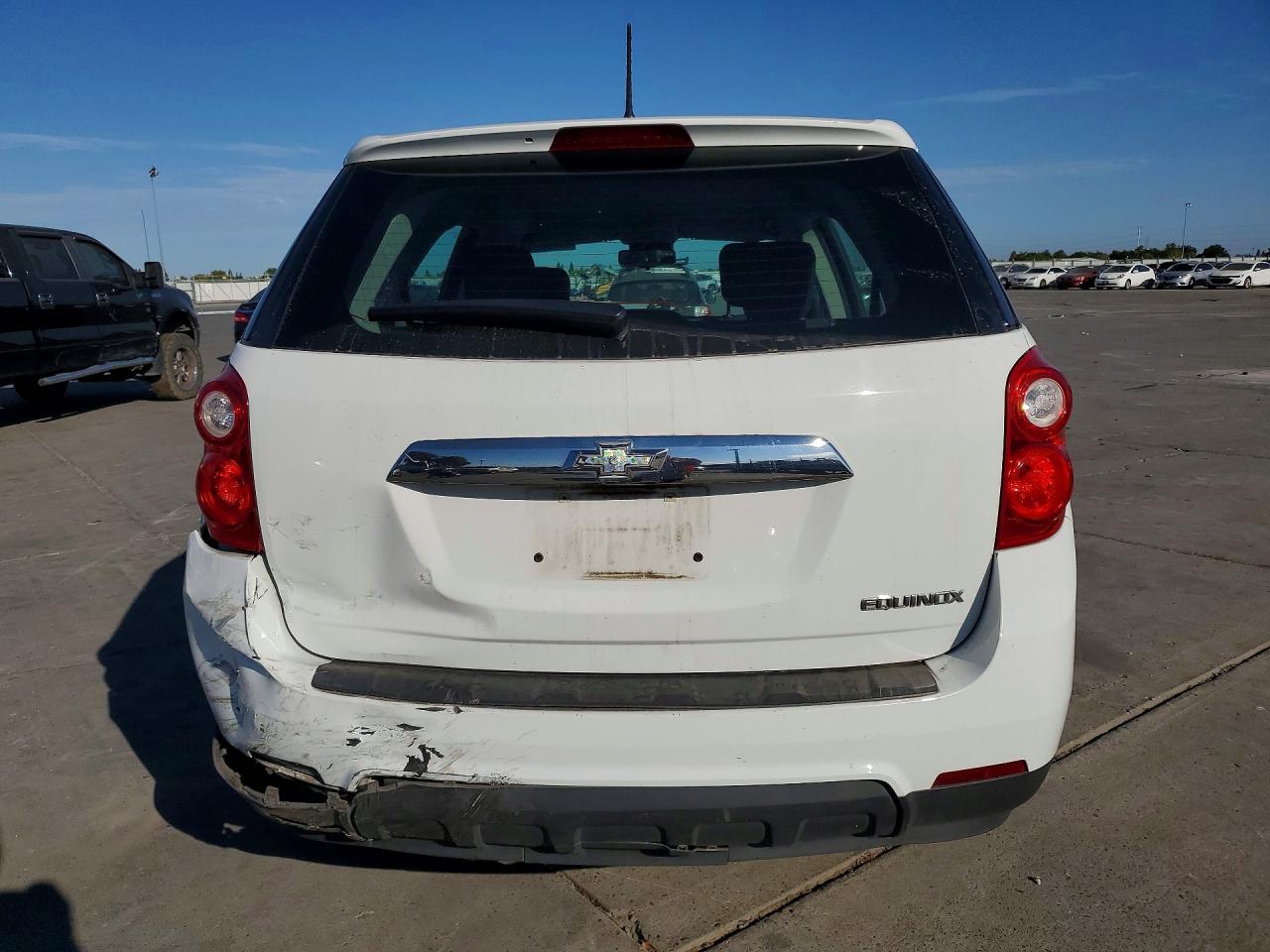 2014 Chevrolet Equinox Ls White vin: 2GNALAEK8E6231536