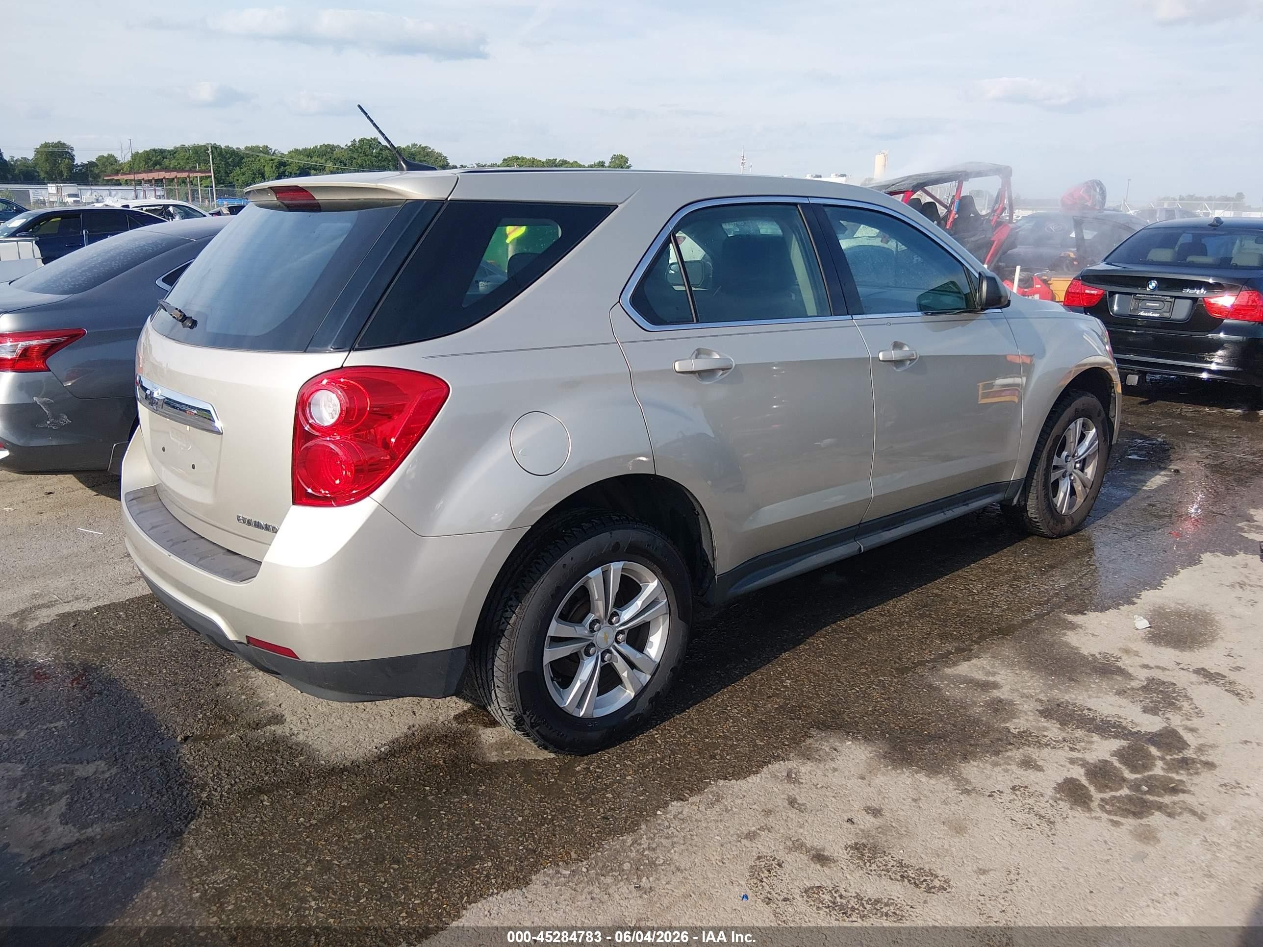 2014 Chevrolet Equinox Ls Silver vin: 2GNALAEK8E6231732