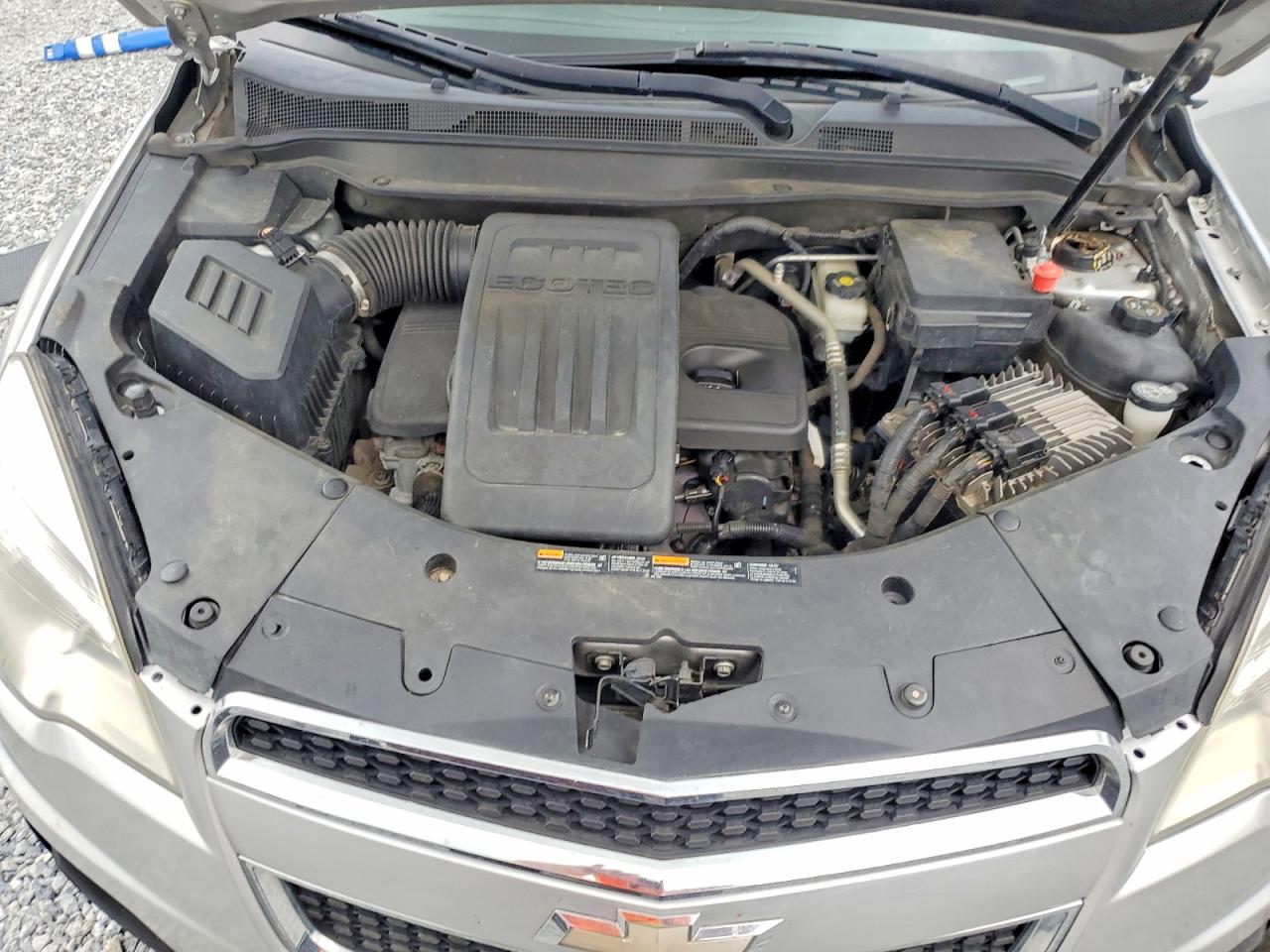 2014 Chevrolet Equinox Silver vin: 2GNALAEK8E6241127