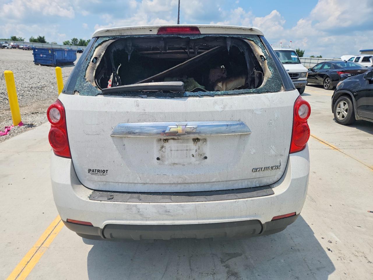 2014 Chevrolet Equinox Ls Белый vin: 2GNALAEK8E6341521