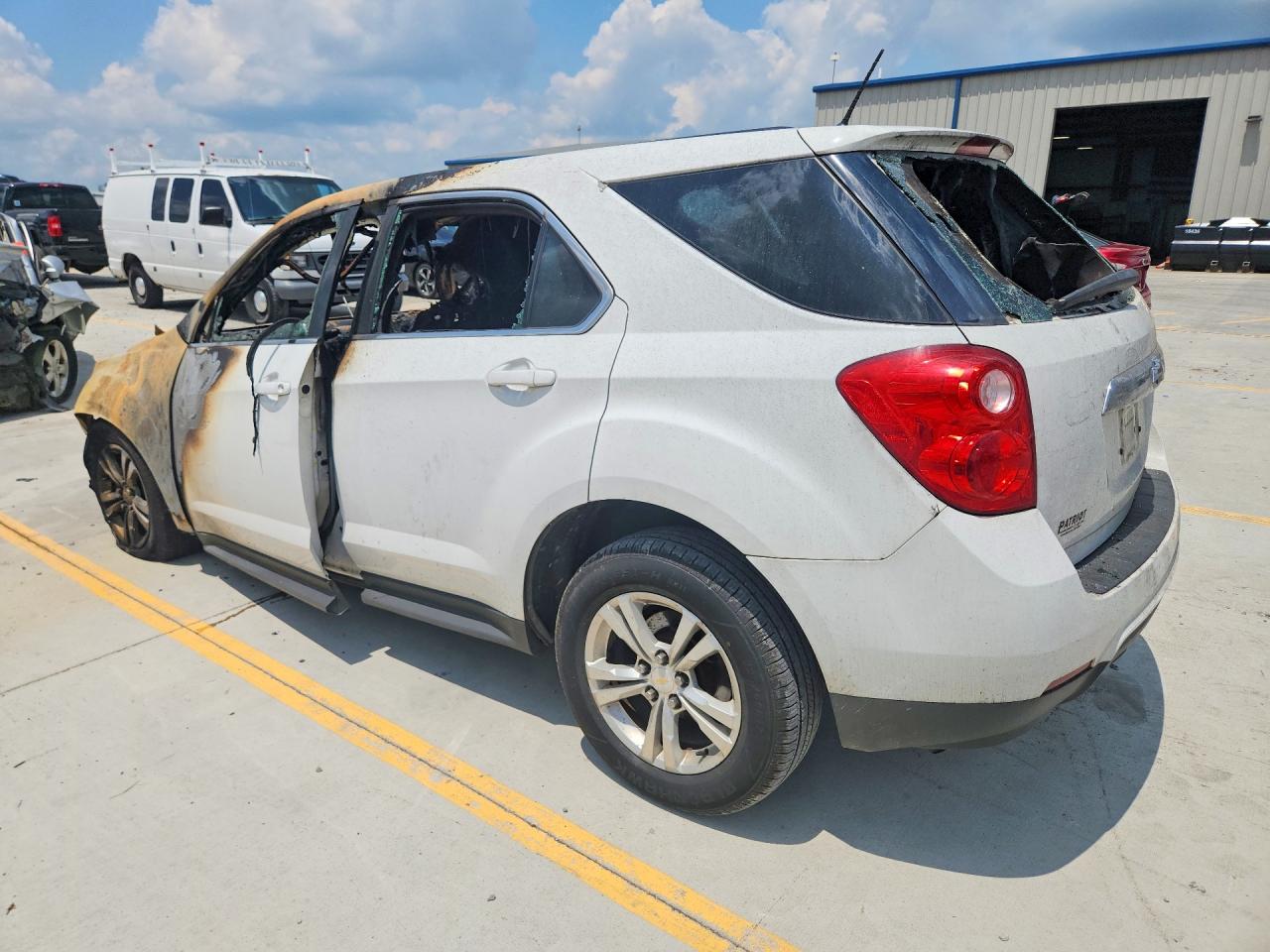 2014 Chevrolet Equinox Ls Белый vin: 2GNALAEK8E6341521