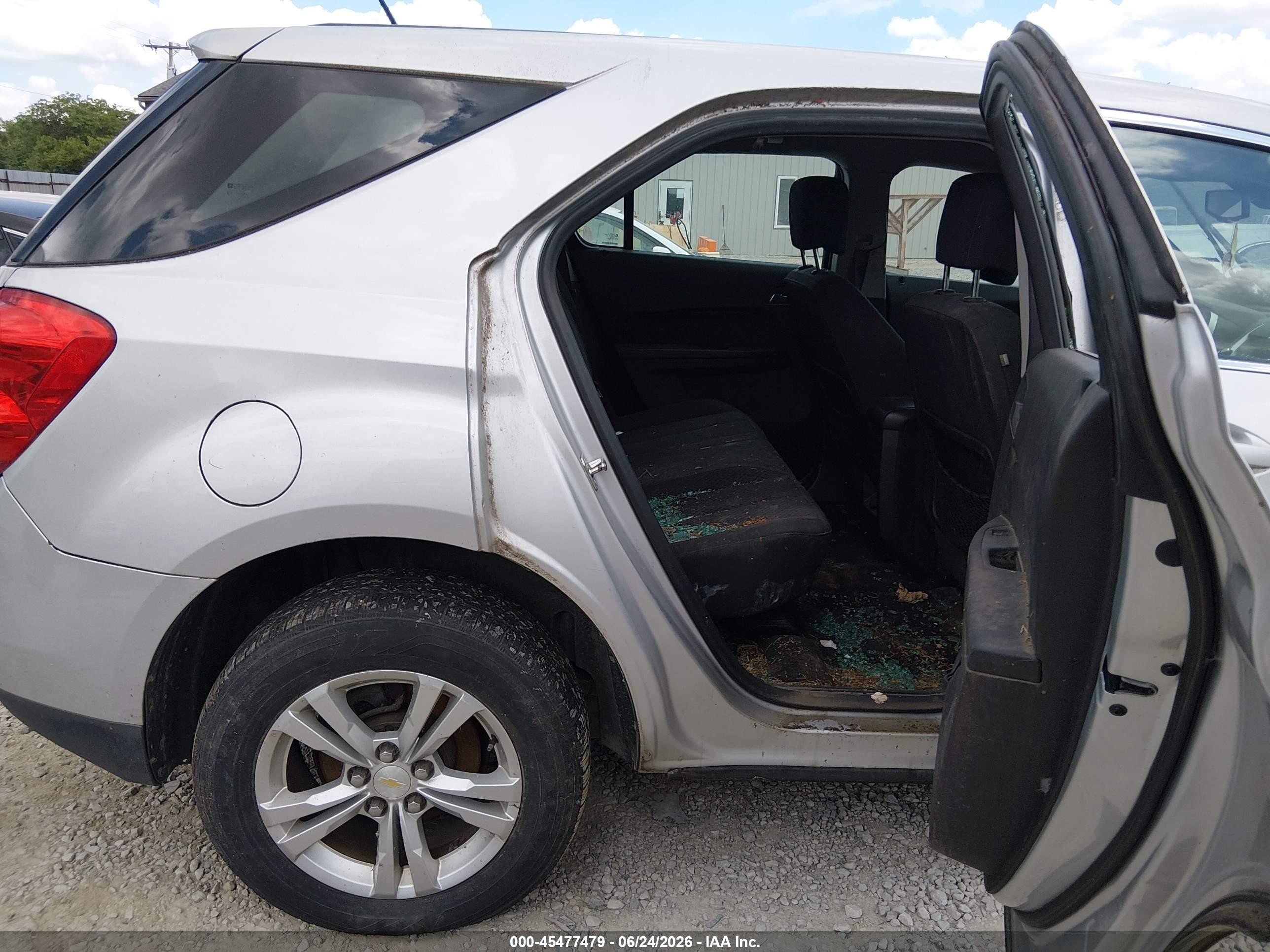 2015 Chevrolet Equinox Ls Silver vin: 2GNALAEK8F1174978