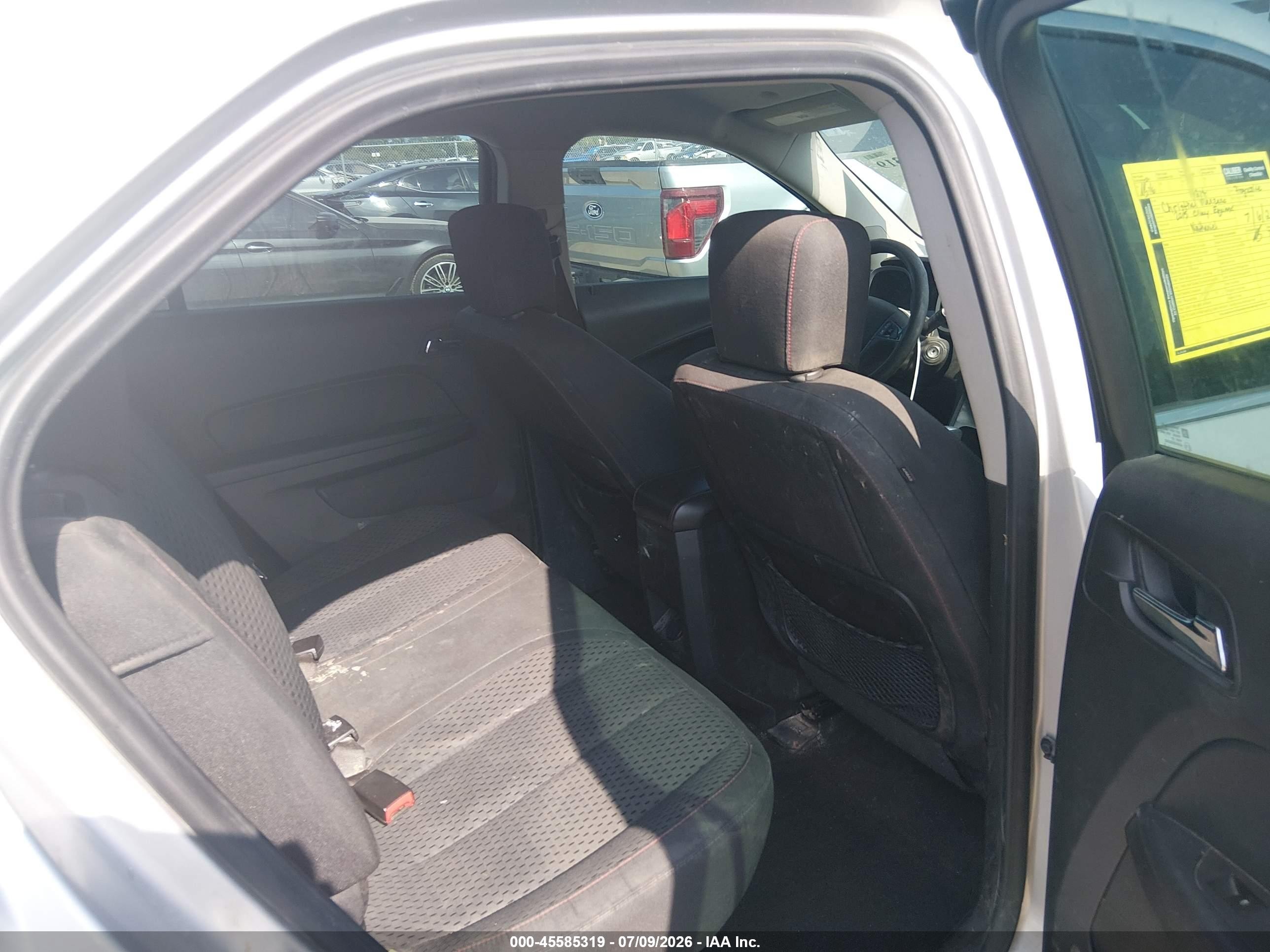 2015 Chevrolet Equinox Ls Silver vin: 2GNALAEK8F1176634
