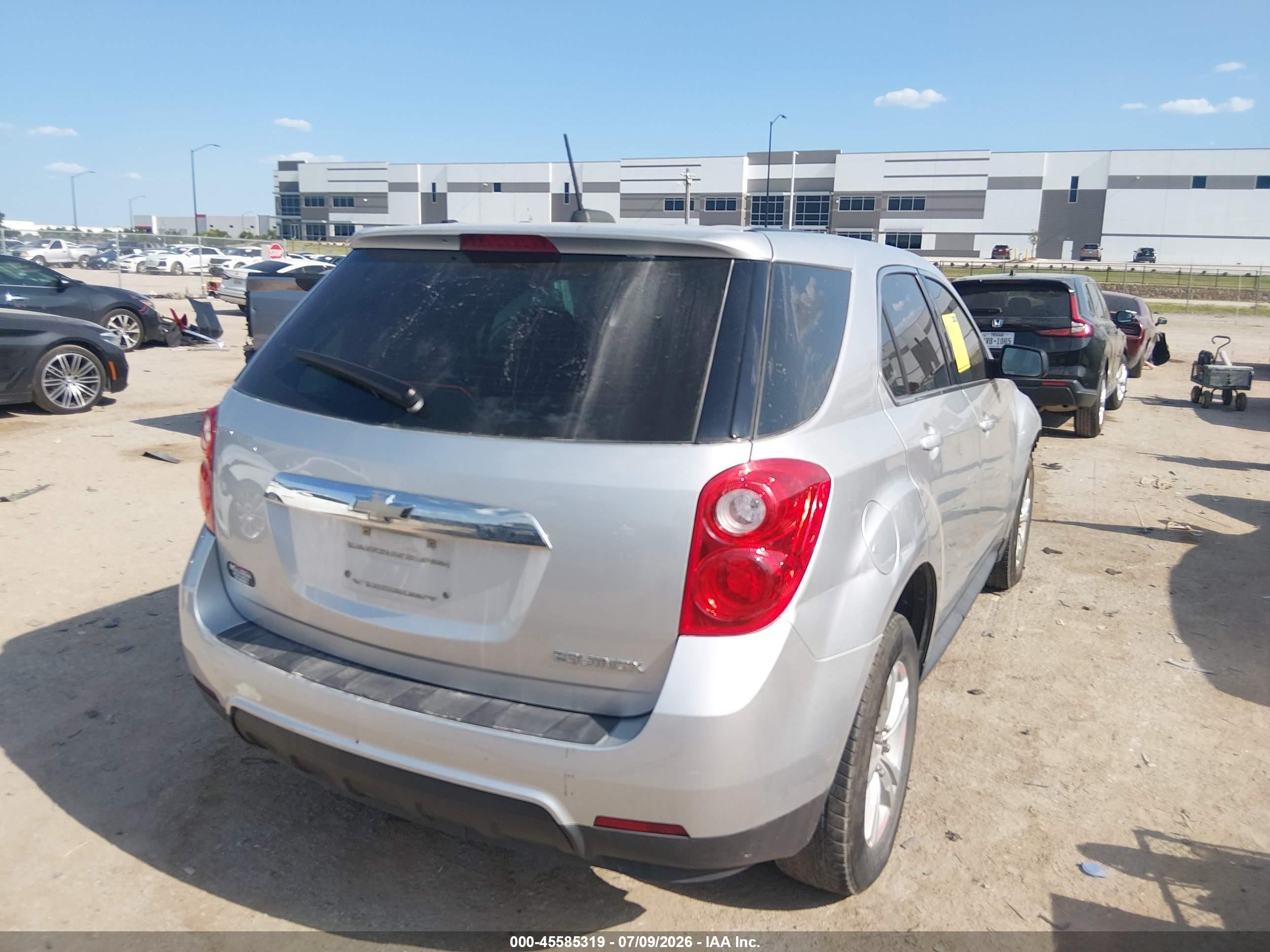 2015 Chevrolet Equinox Ls Silver vin: 2GNALAEK8F1176634