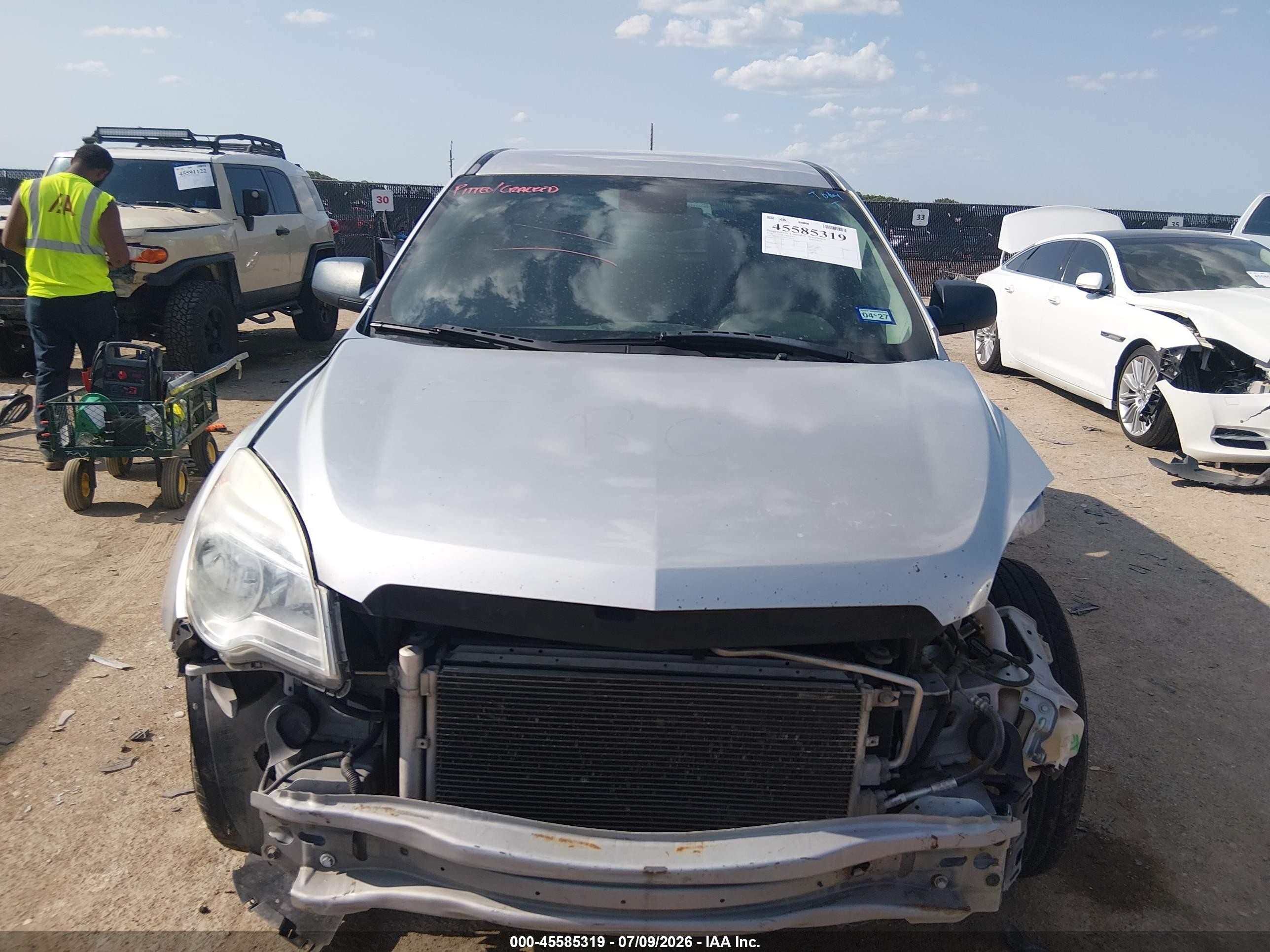 2015 Chevrolet Equinox Ls Silver vin: 2GNALAEK8F1176634