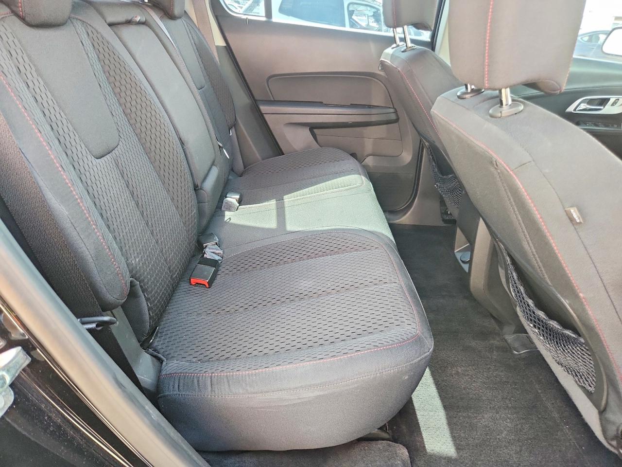 2015 Chevrolet Equinox Ls Черный vin: 2GNALAEK8F6429342