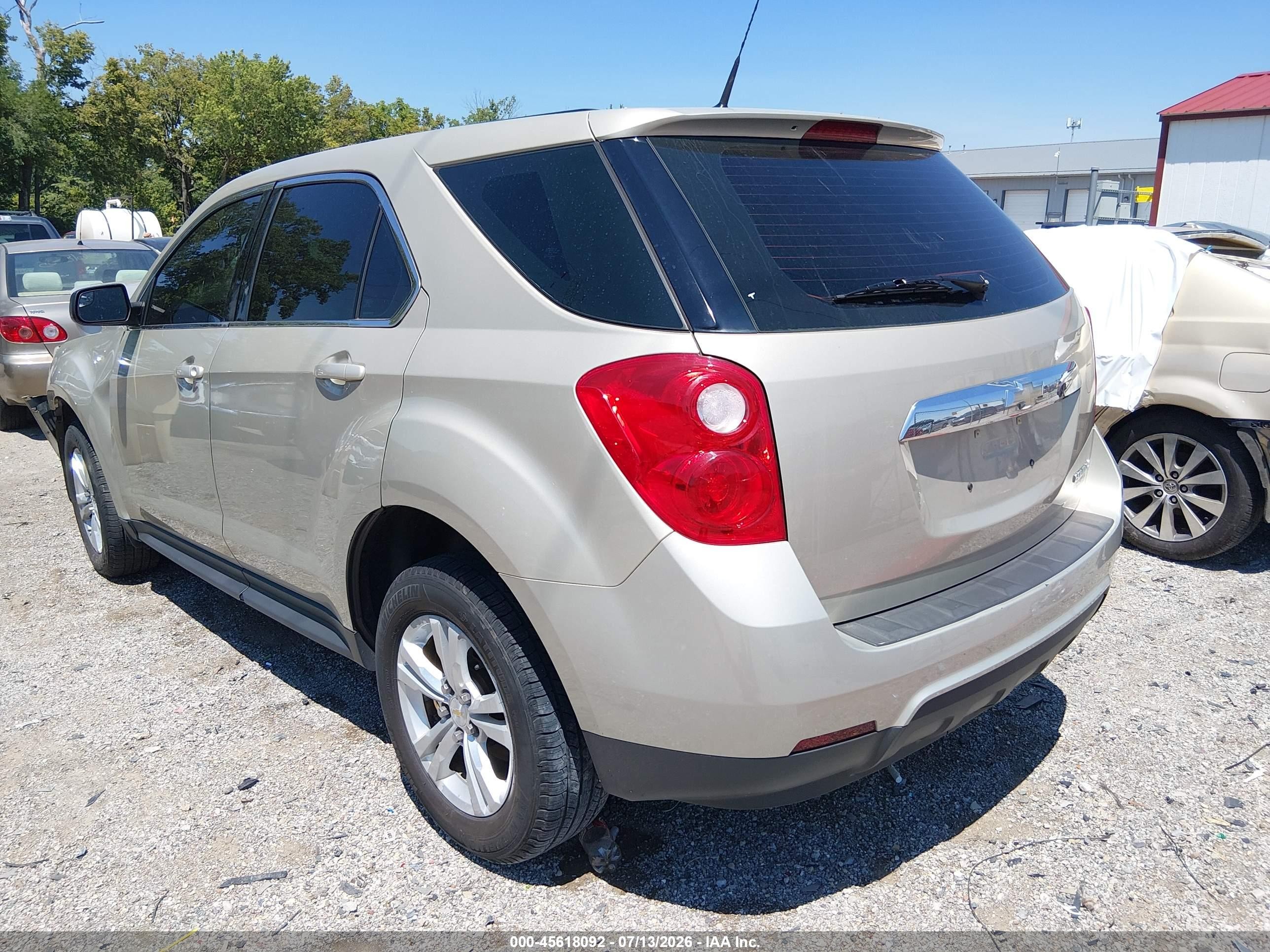 2014 Chevrolet Equinox Ls Gold vin: 2GNALAEK9E1174082