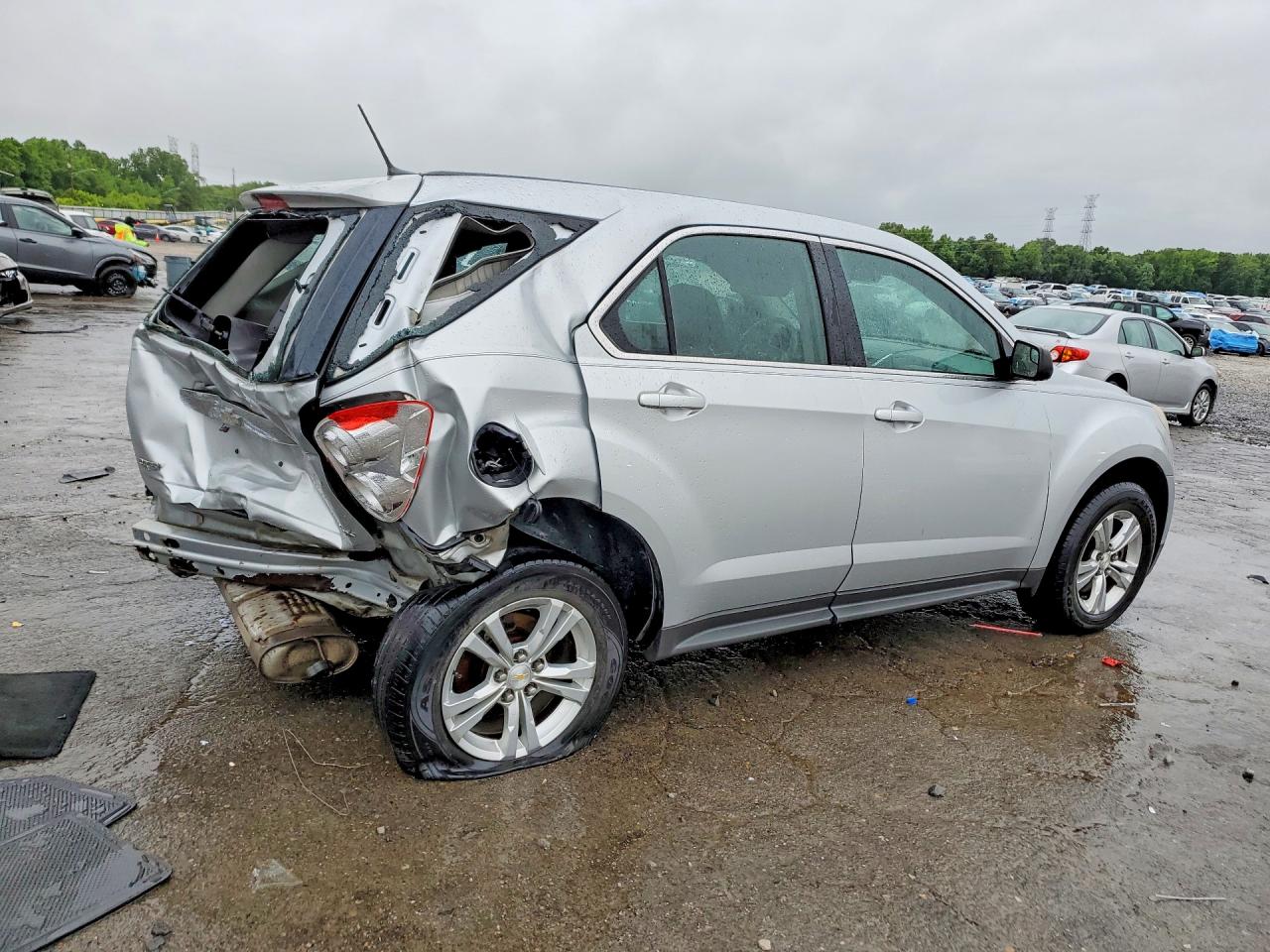 2014 Chevrolet Equinox Ls Серебряный vin: 2GNALAEK9E6234204