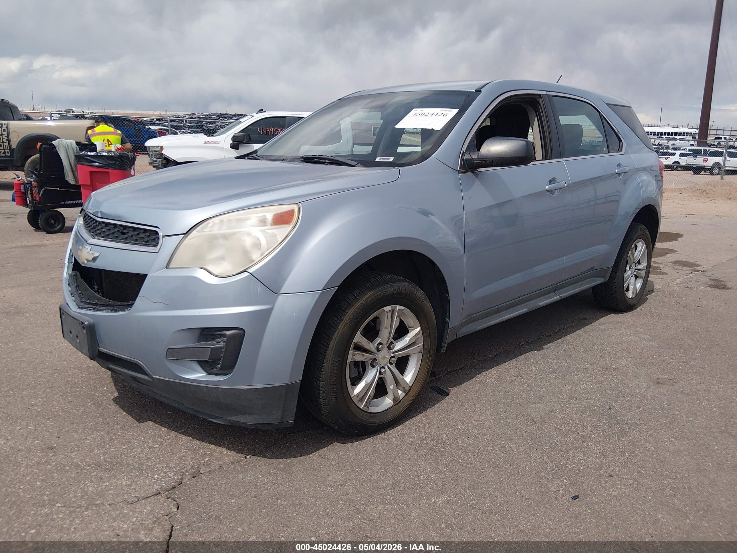 2014 Chevrolet Equinox Ls Серебряный vin: 2GNALAEK9E6305420