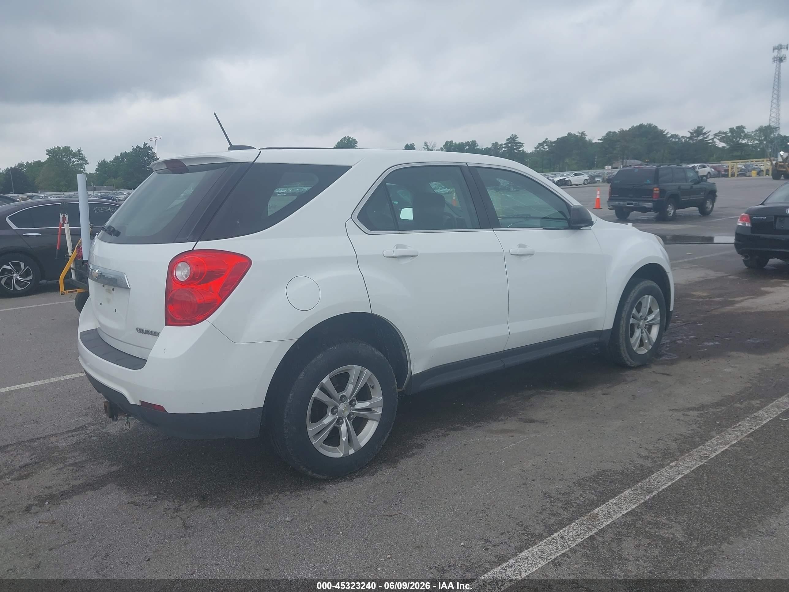 2015 Chevrolet Equinox Ls White vin: 2GNALAEK9F1173631
