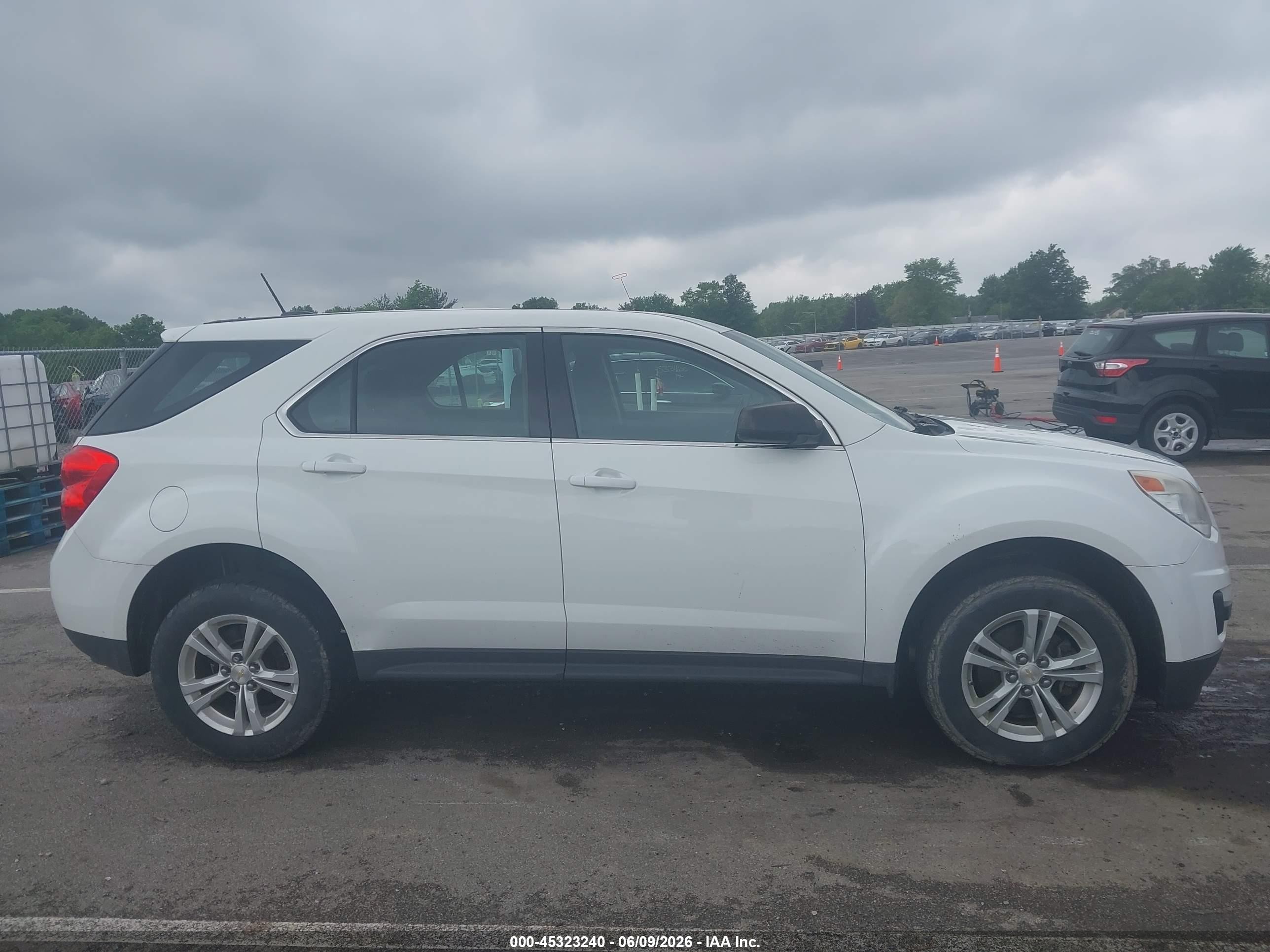2015 Chevrolet Equinox Ls White vin: 2GNALAEK9F1173631