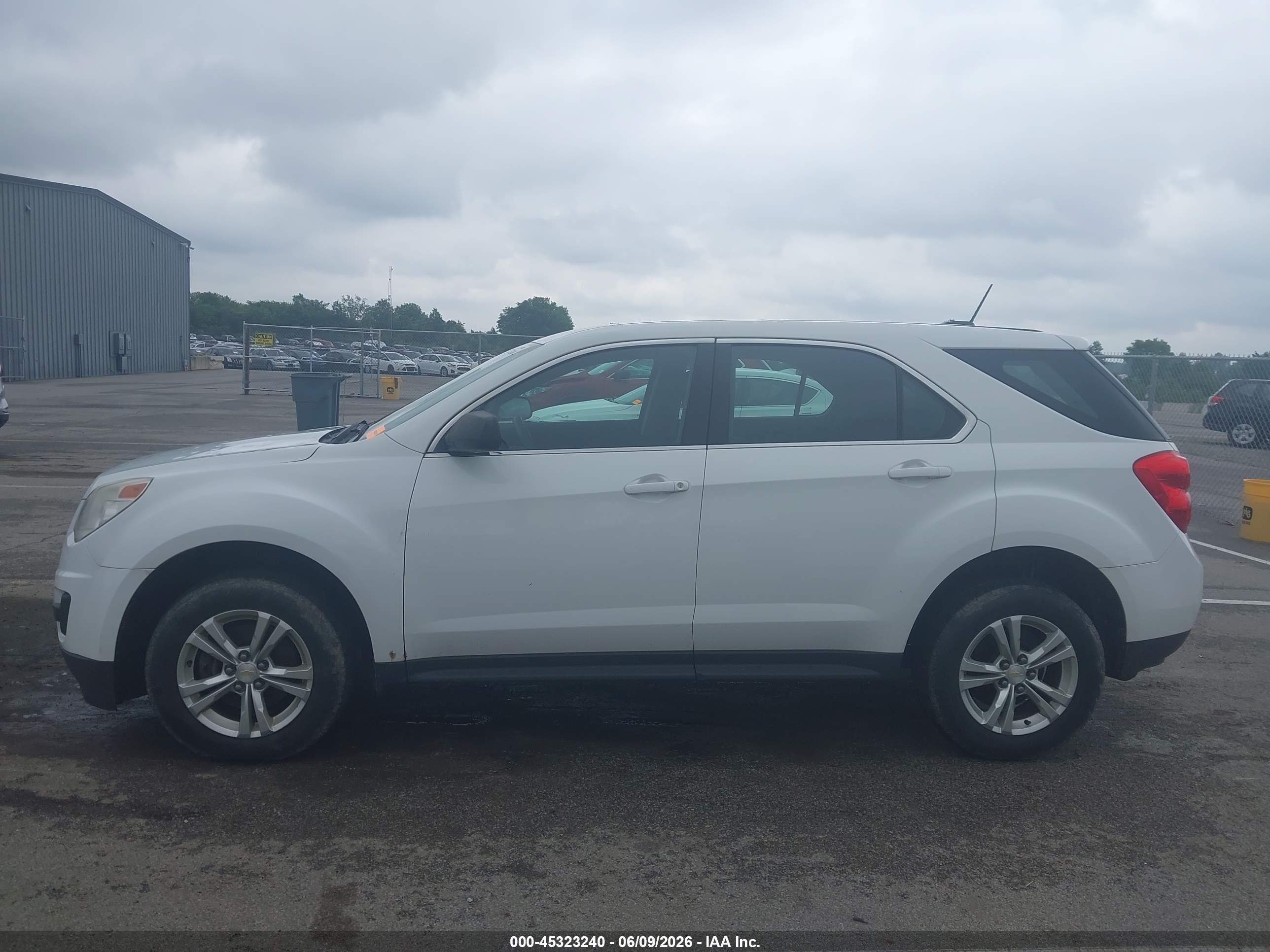 2015 Chevrolet Equinox Ls White vin: 2GNALAEK9F1173631