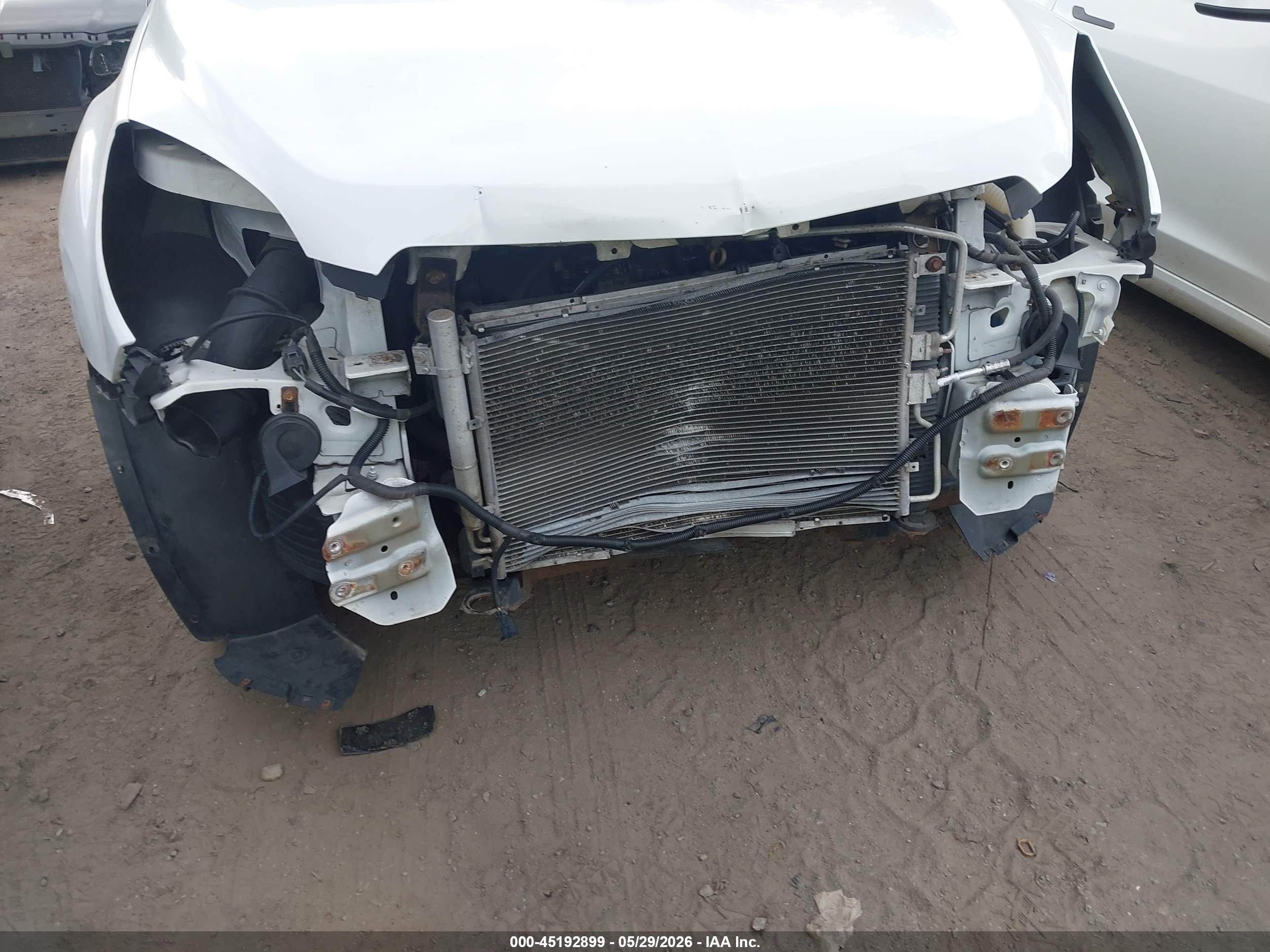 2014 Chevrolet Equinox Ls White vin: 2GNALAEKXE1154004