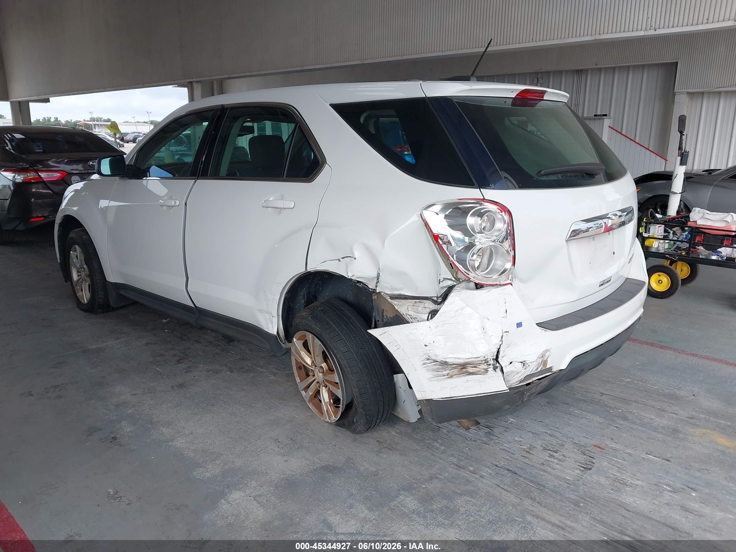 2015 Chevrolet Equinox Ls White vin: 2GNALAEKXF1103605
