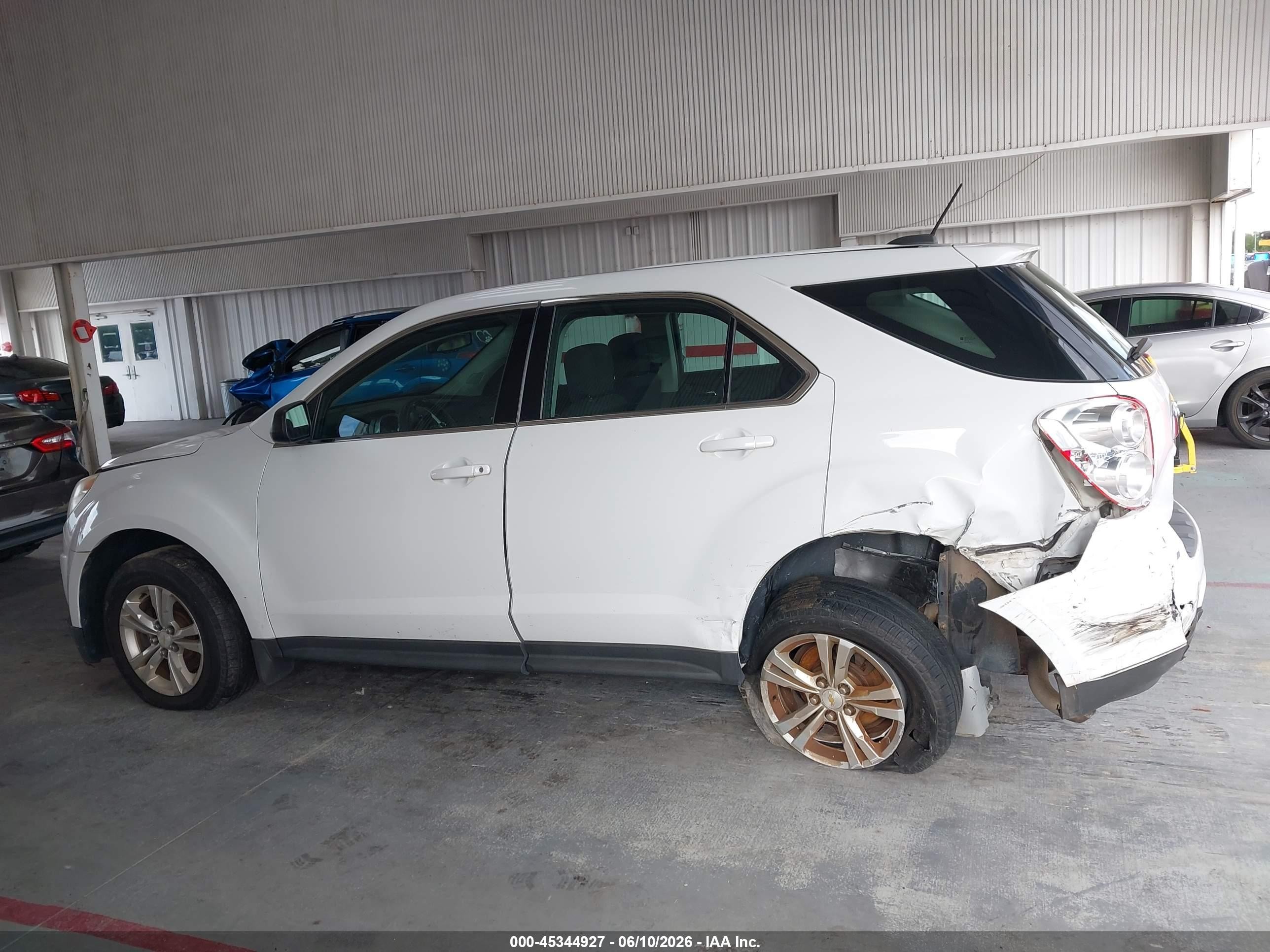 2015 Chevrolet Equinox Ls White vin: 2GNALAEKXF1103605