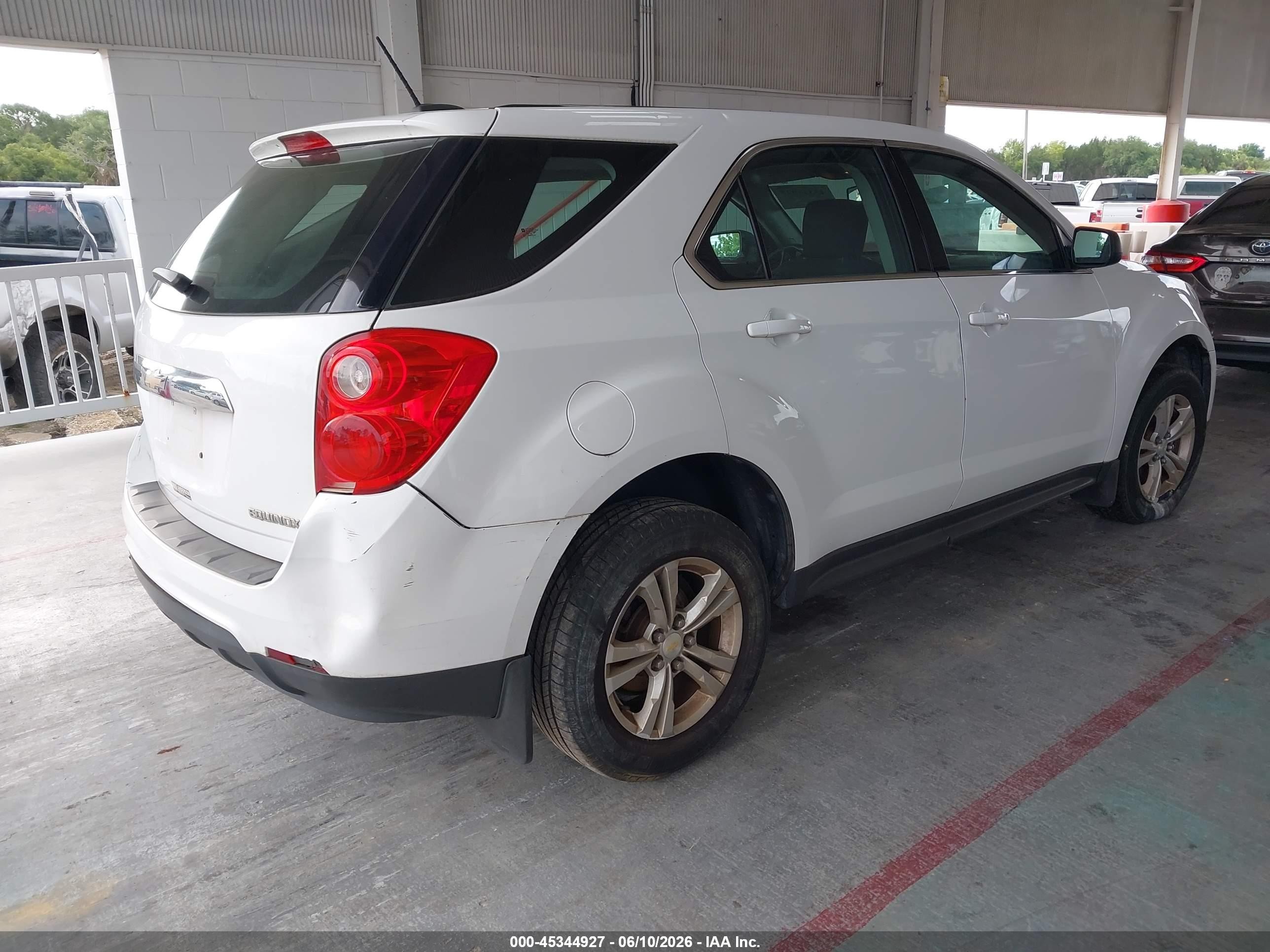 2015 Chevrolet Equinox Ls White vin: 2GNALAEKXF1103605